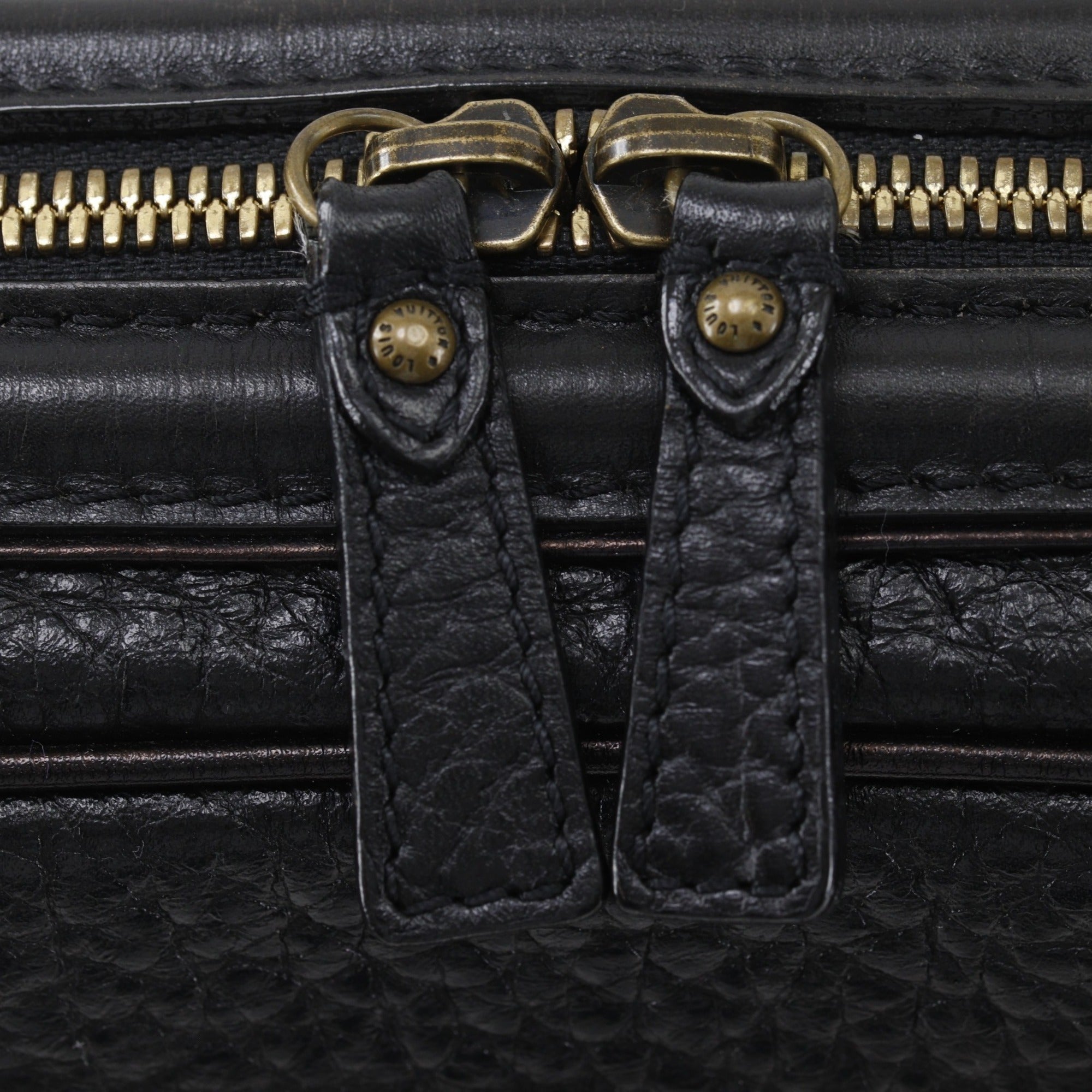 Louis Vuitton Black Monogram Noir Monogram Leather Handbag (Pre-Owned)