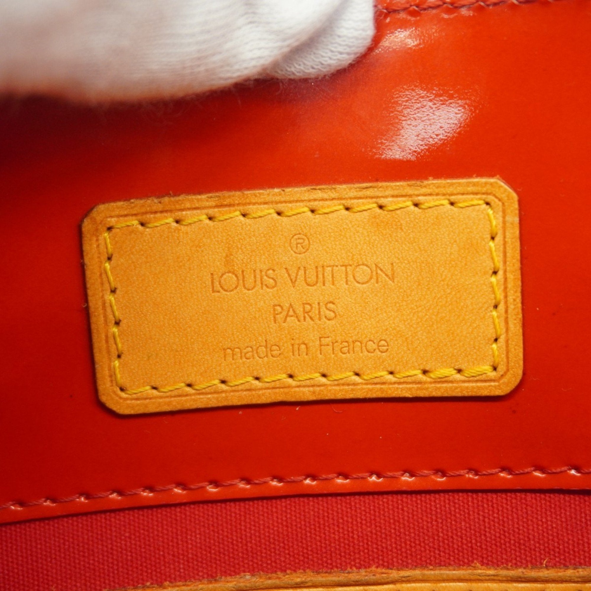 Louis Vuitton Rouge Handbag (Pre-Owned)