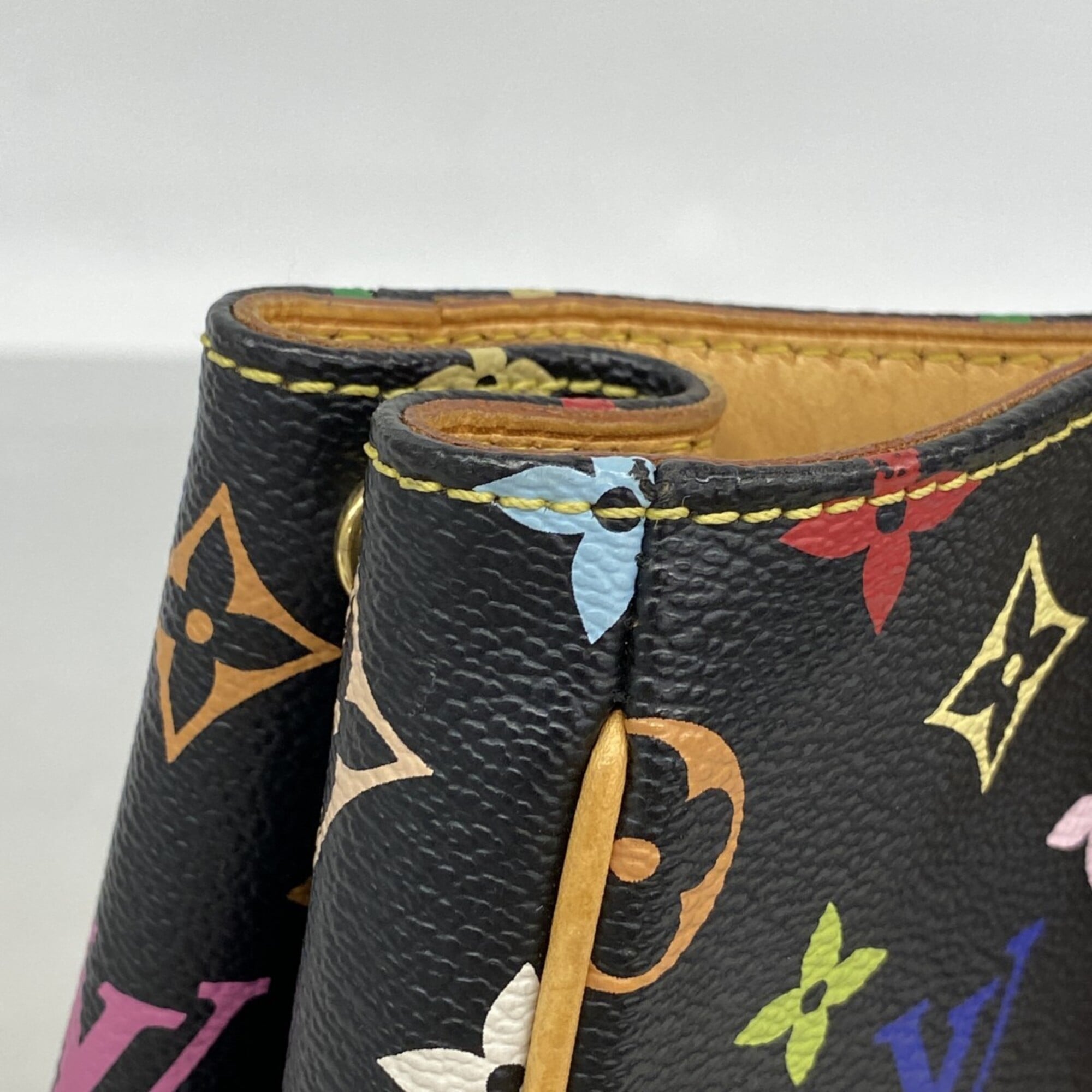 Louis Vuitton Noir Tote Bag (Pre-Owned)