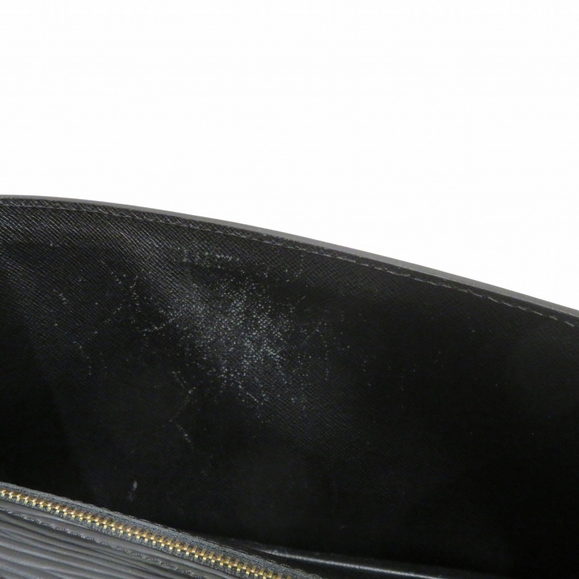 Louis Vuitton Black Epi Leather Clutch Bag (Pre-Owned)