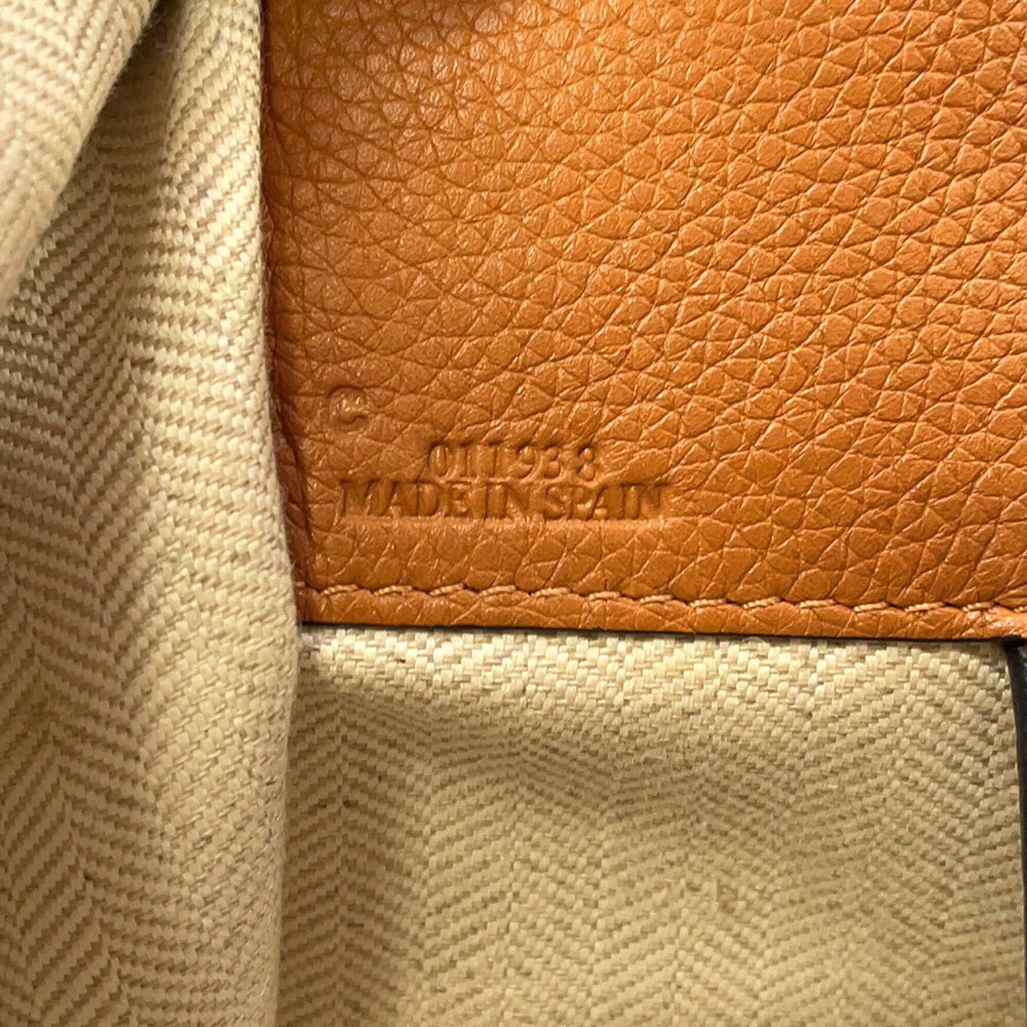 Loewe Brown Light Camel Leather Handbag (Pre-Owned)