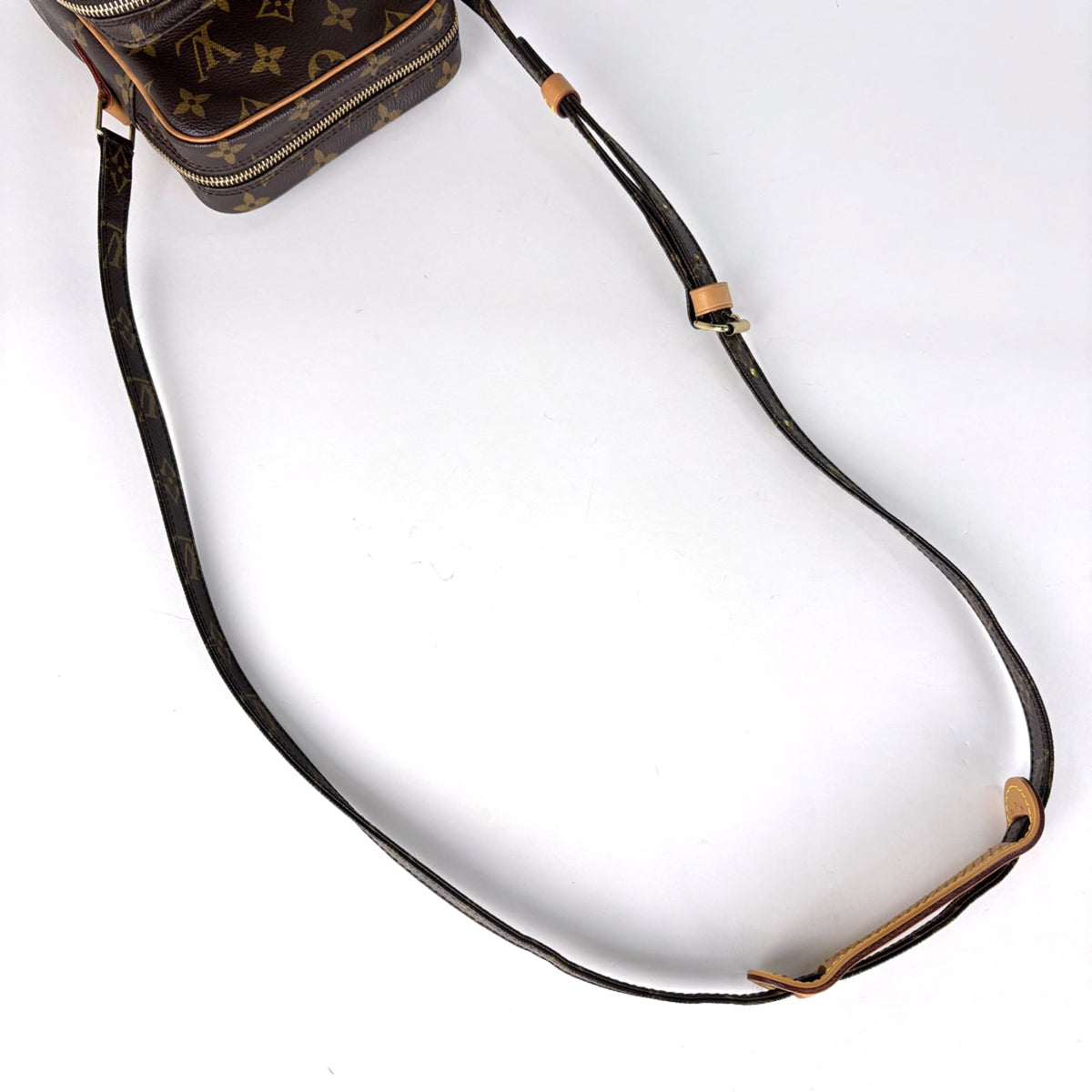 Louis Vuitton Monogram Brown Monogram Monogram Shoulder Bag (Pre-Owned)