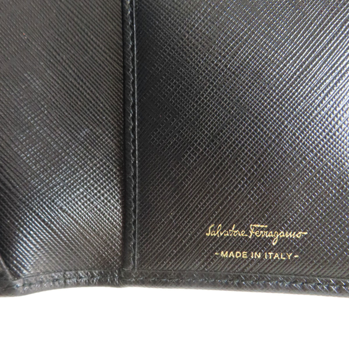 Salvatore Ferragamo Black Leather Long Wallet (Bi-Fold) (Pre-Owned)