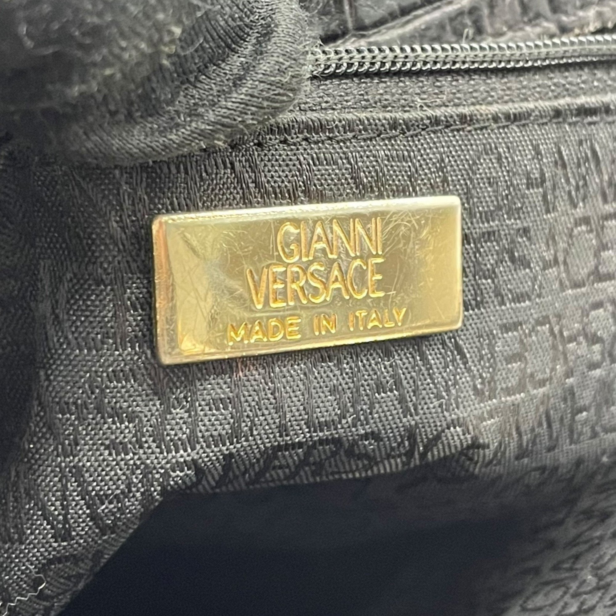Versace Black Leather Handbag Tote Bag (Pre-Owned)