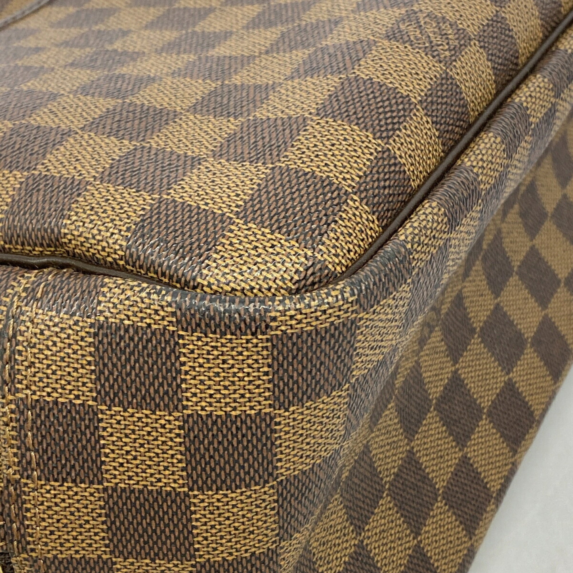 Louis Vuitton Ebene Handbag (Pre-Owned)