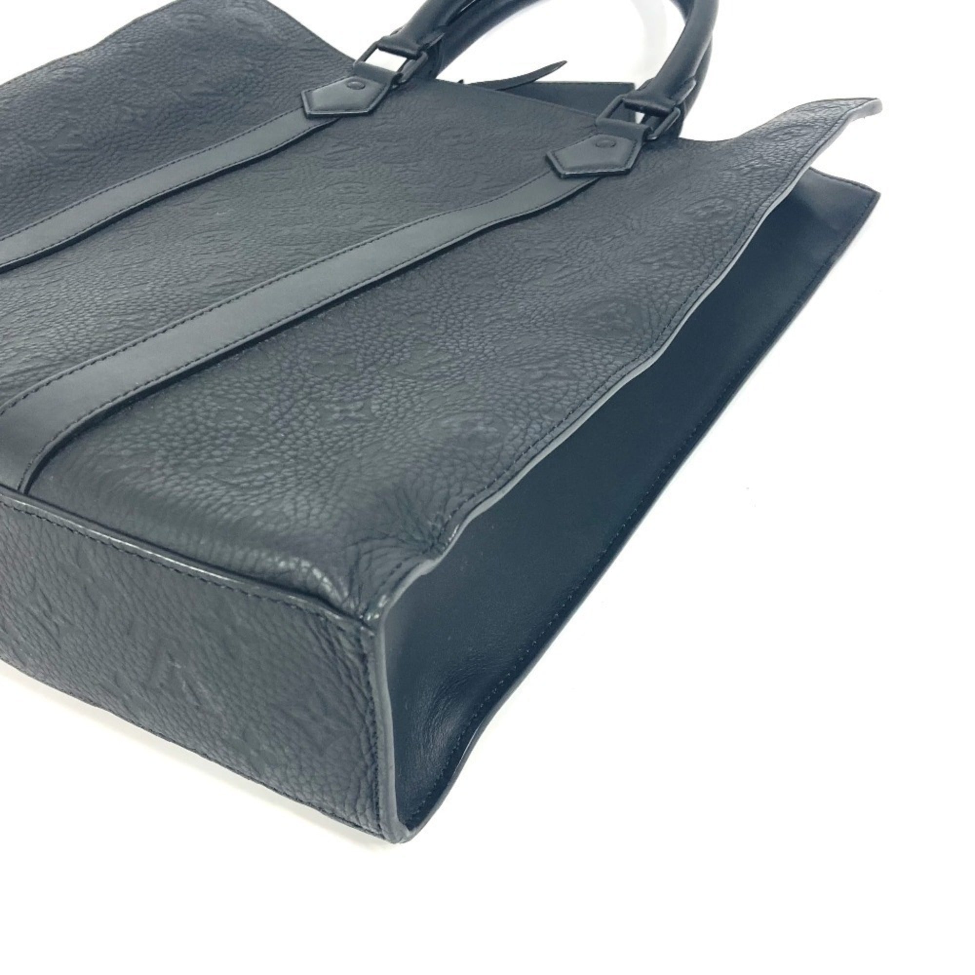 Louis Vuitton Black Noir Leather Handbag Tote Bag (Pre-Owned)