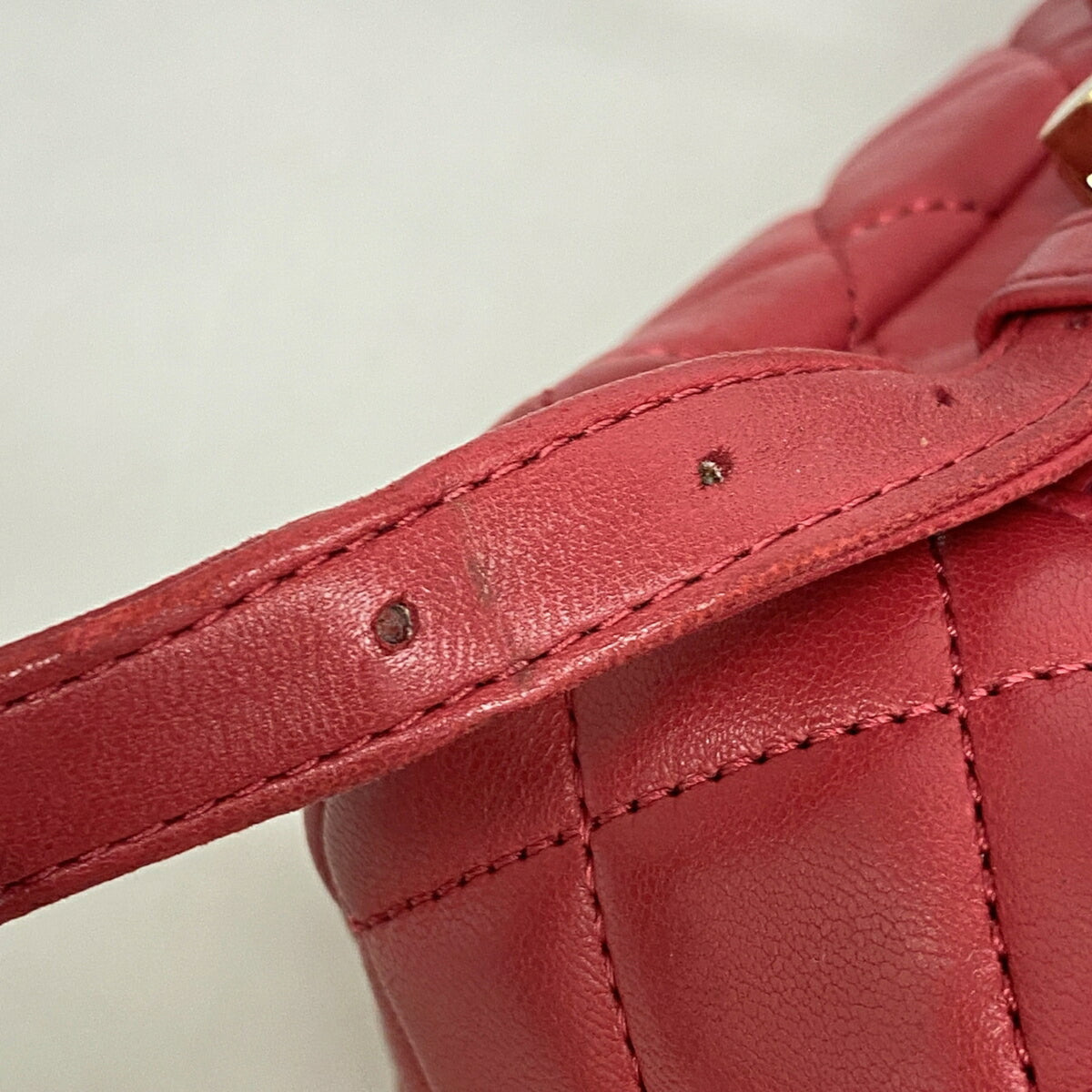 Chanel Red Color Leather Backpack (Pre-Owned)