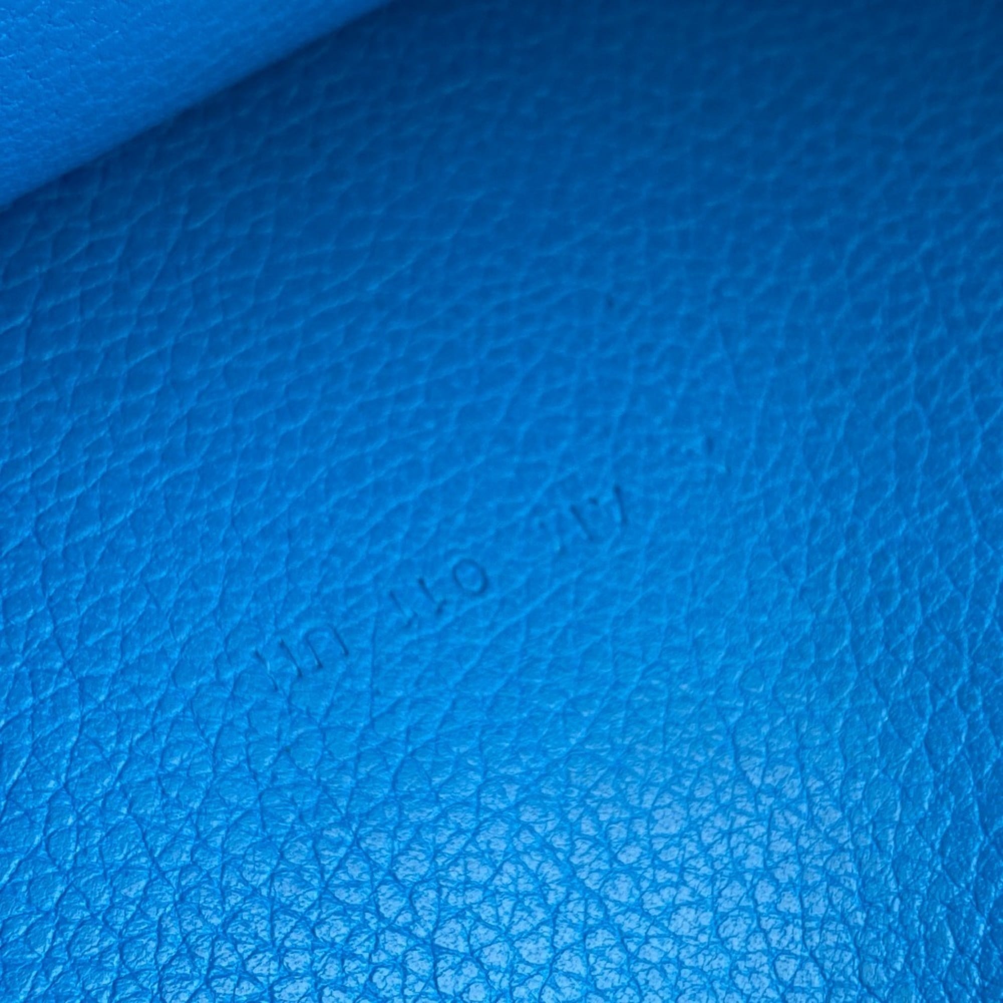 Hermes Blue Leather Long Wallet (Bi-Fold) (Pre-Owned)