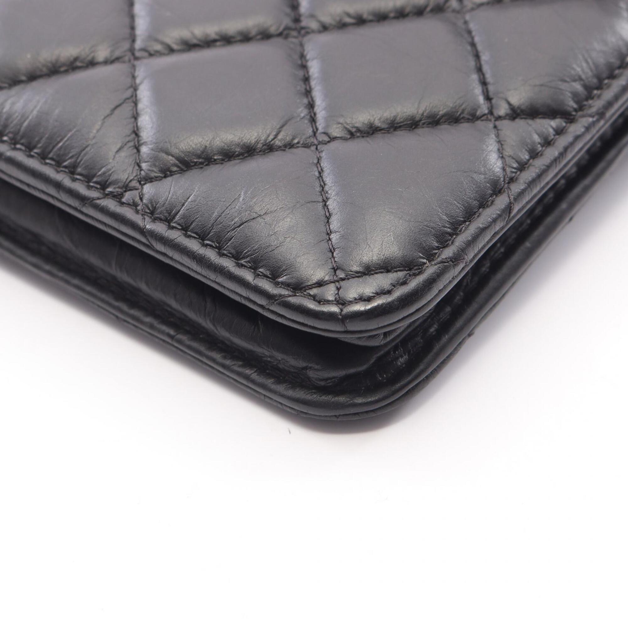 Chanel Black Leather Handbag Shoulder Bag (Pre-Owned)