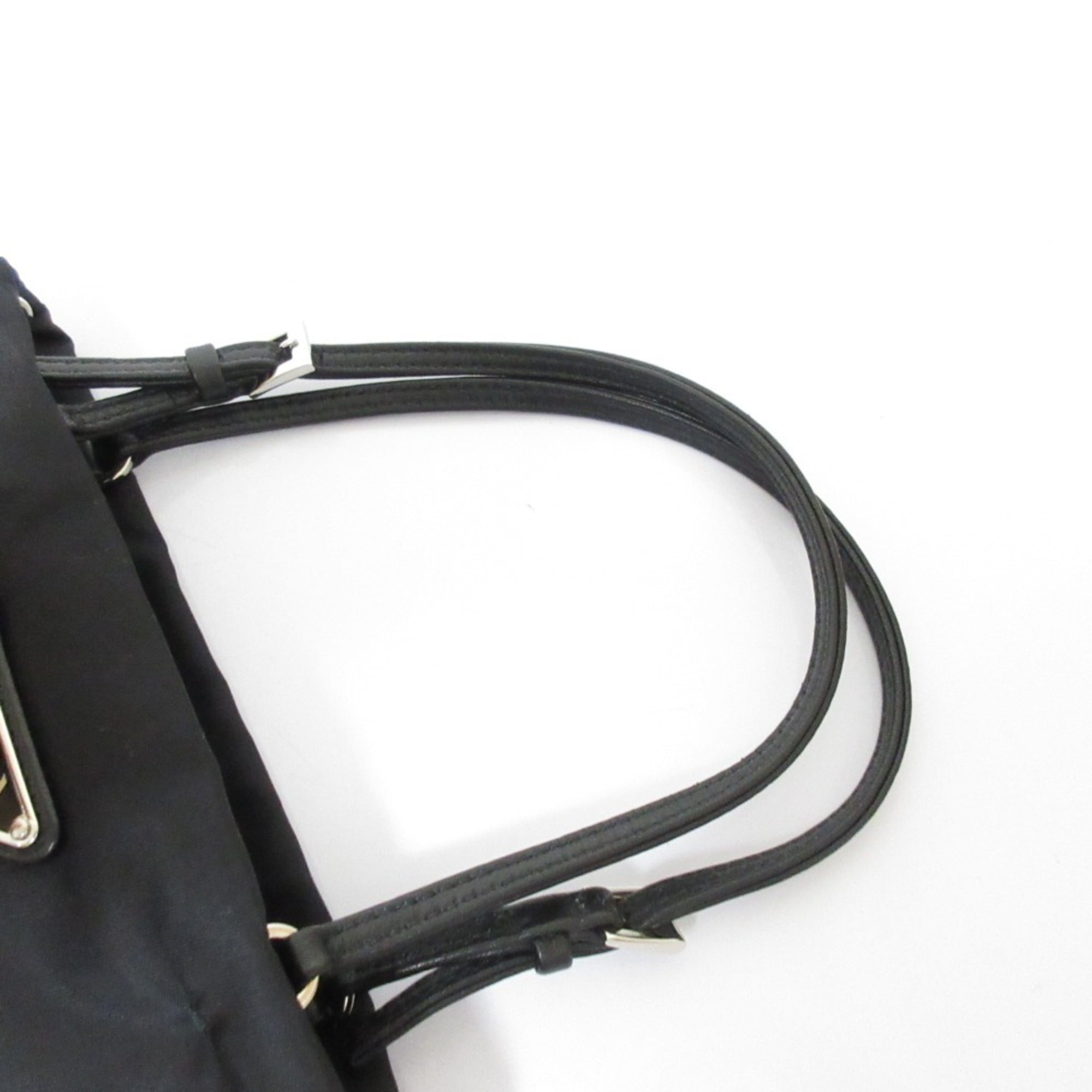 Prada Black Nylon Shoulder Bag (Pre-Owned)