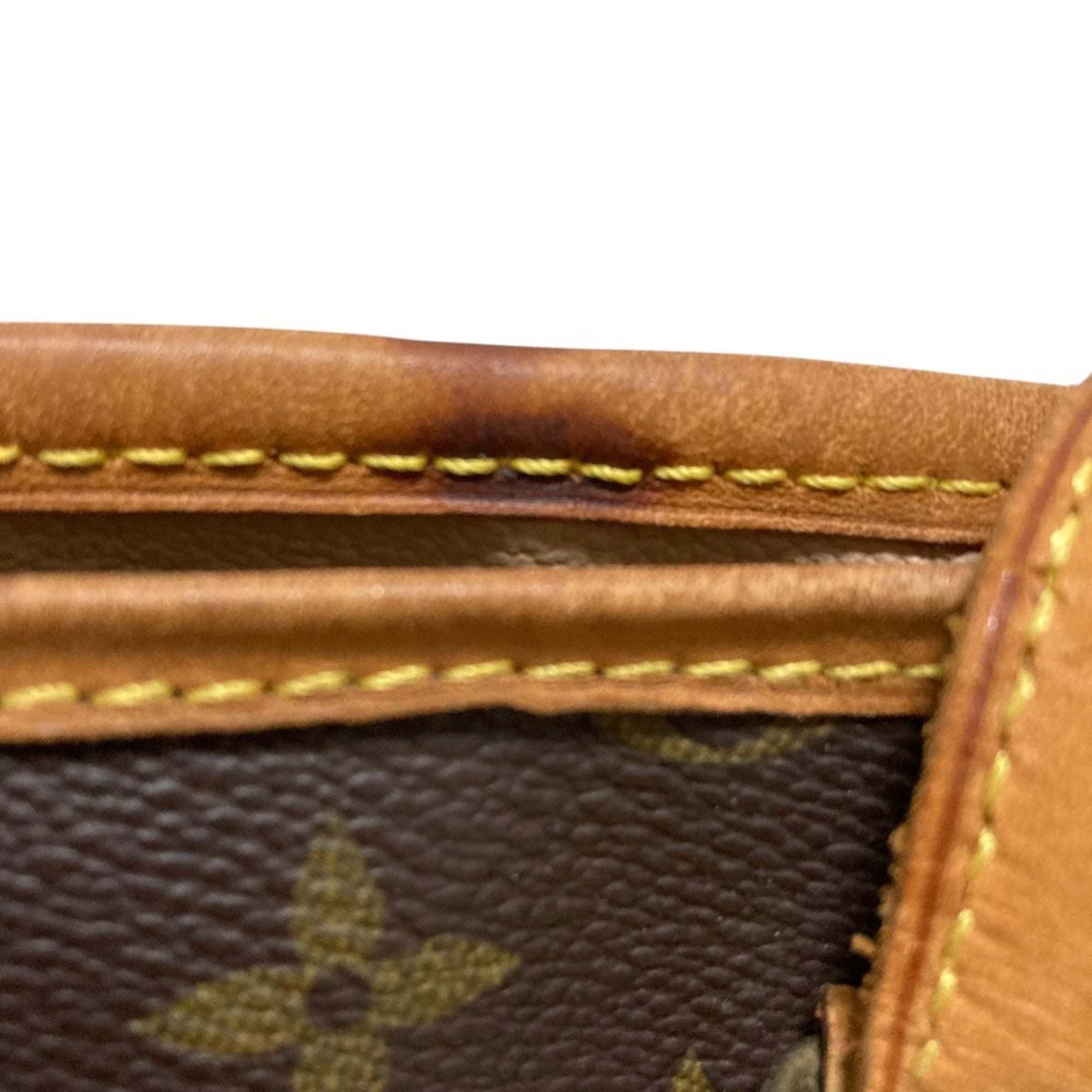 Louis Vuitton Brown Monogram Handbag (Pre-Owned)