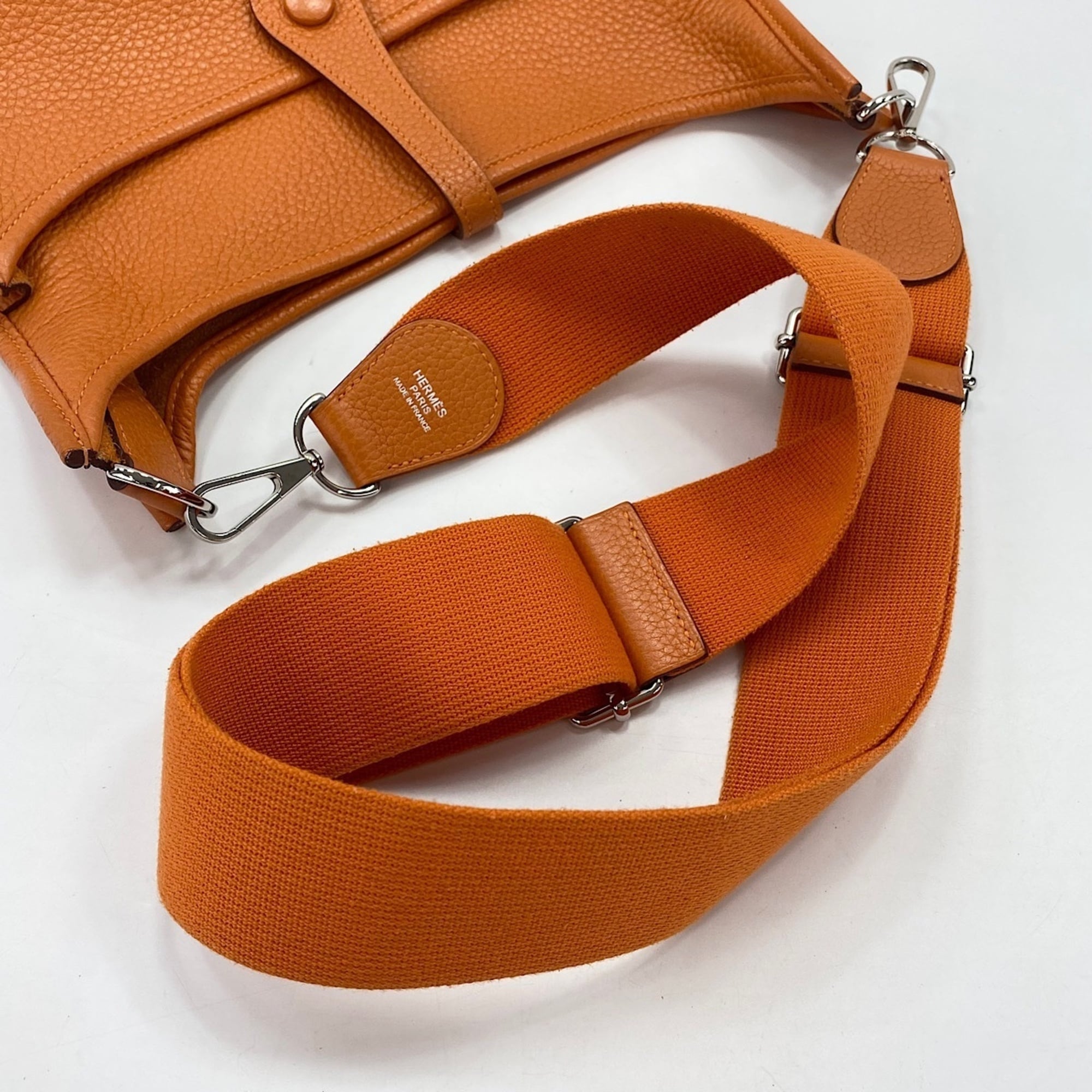 Hermes Evelyne Orange Shoulder Bag (Pre-Owned)