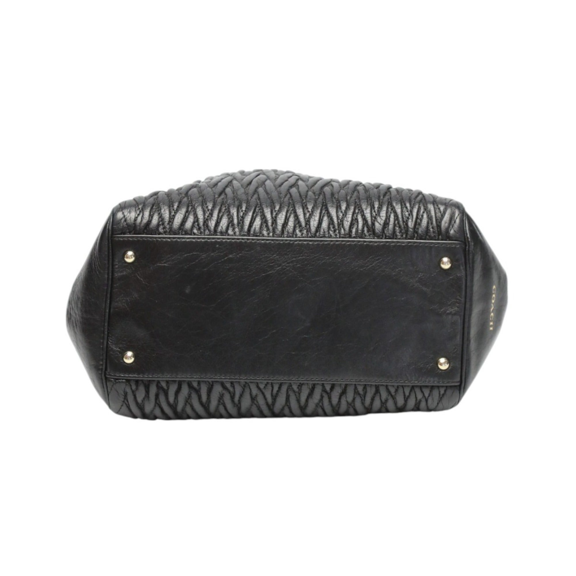 Coach Black Leather Handbag (Pre-Owned)