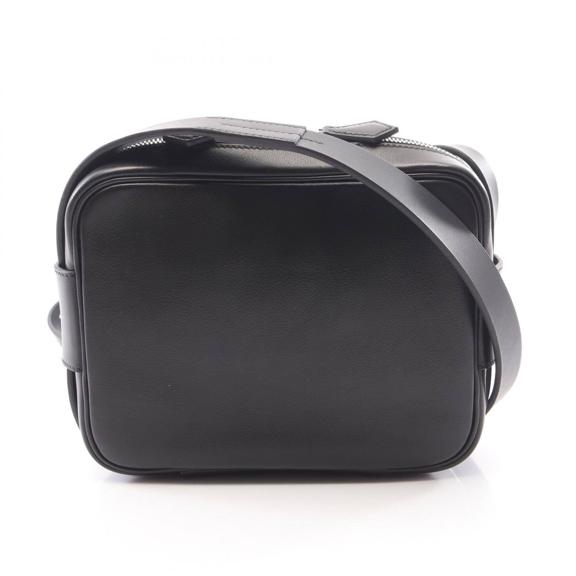 Hermes Black Leather Shoulder Bag (Pre-Owned)