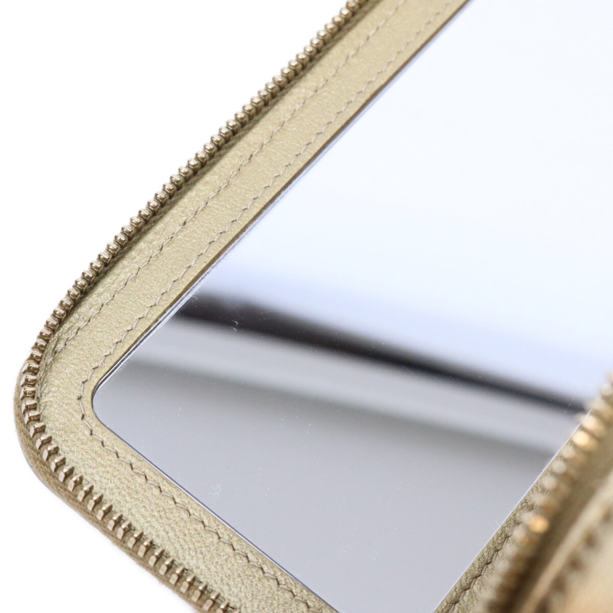 Chanel Gold Leather Shoulder Bag (Pre-Owned)