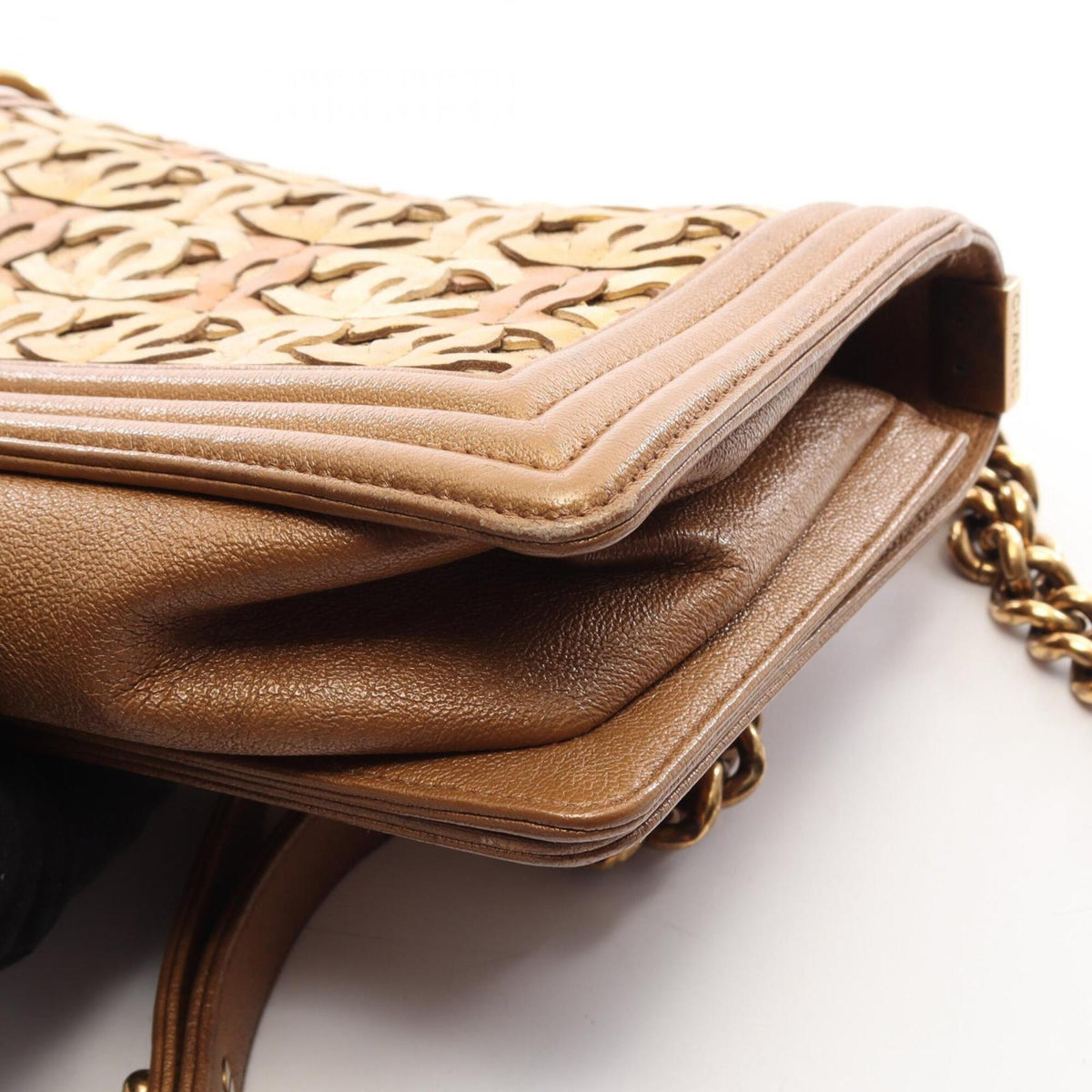 Chanel Boy Chanel Brown Leather Handbag Shoulder Bag (Pre-Owned)