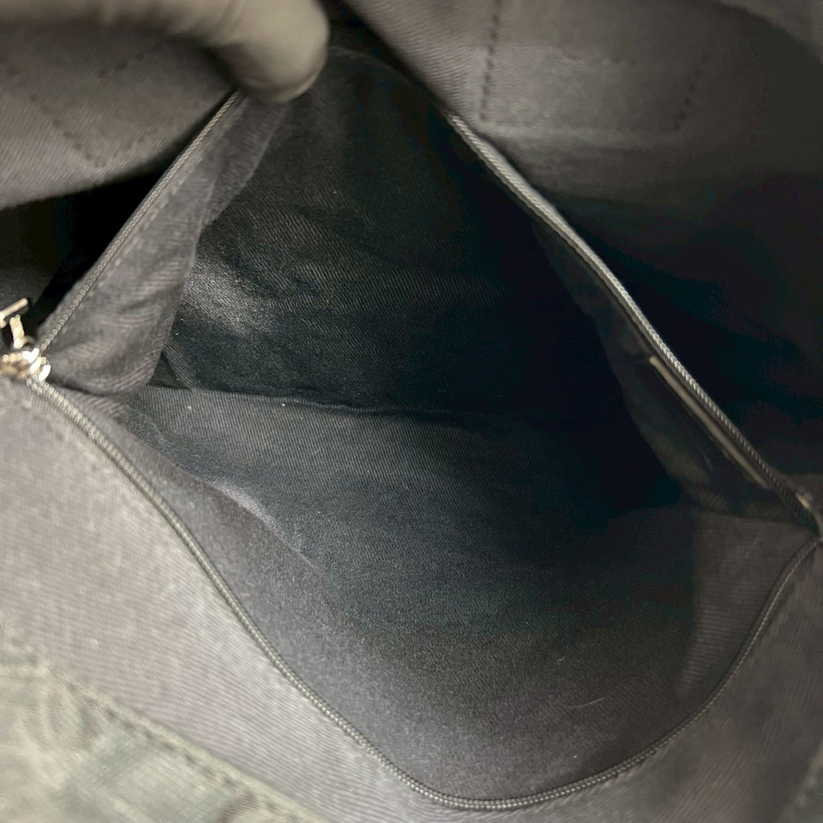 Loewe Black Canvas Leather Handbag Tote Bag (Pre-Owned)