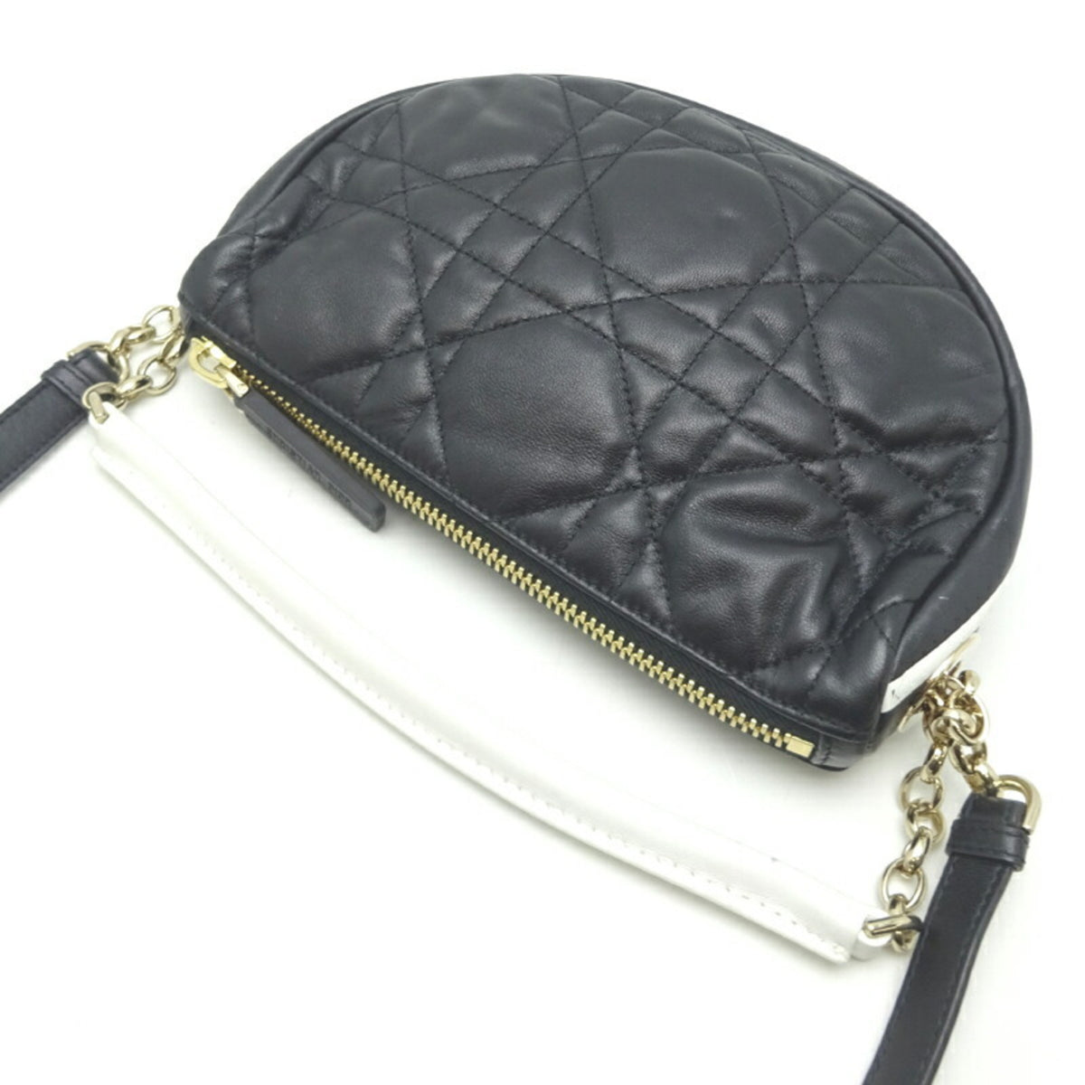 Christian Dior Black Leather Handbag (Pre-Owned)