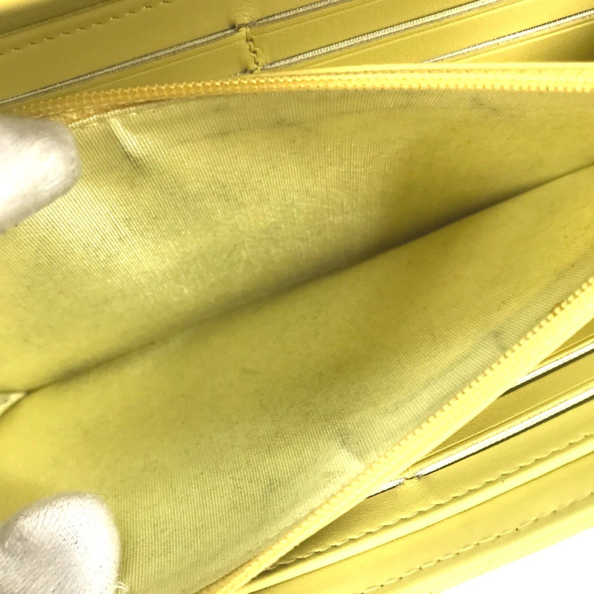 Chanel Yellow Leather Long Wallet (Bi-Fold) (Pre-Owned)