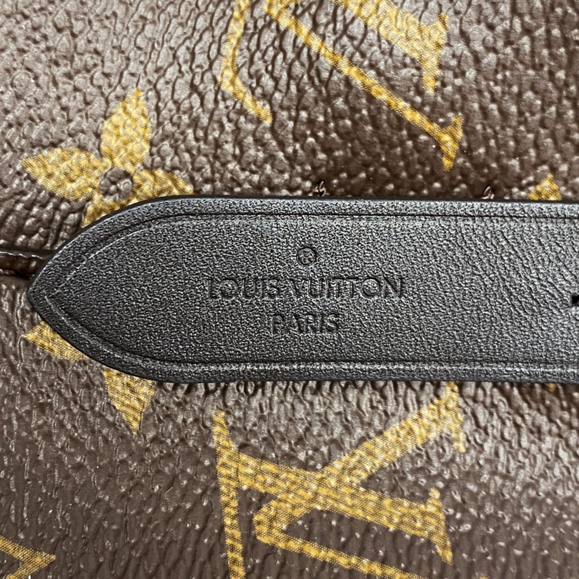 Louis Vuitton Brown Noir Shoulder Bag (Pre-Owned)