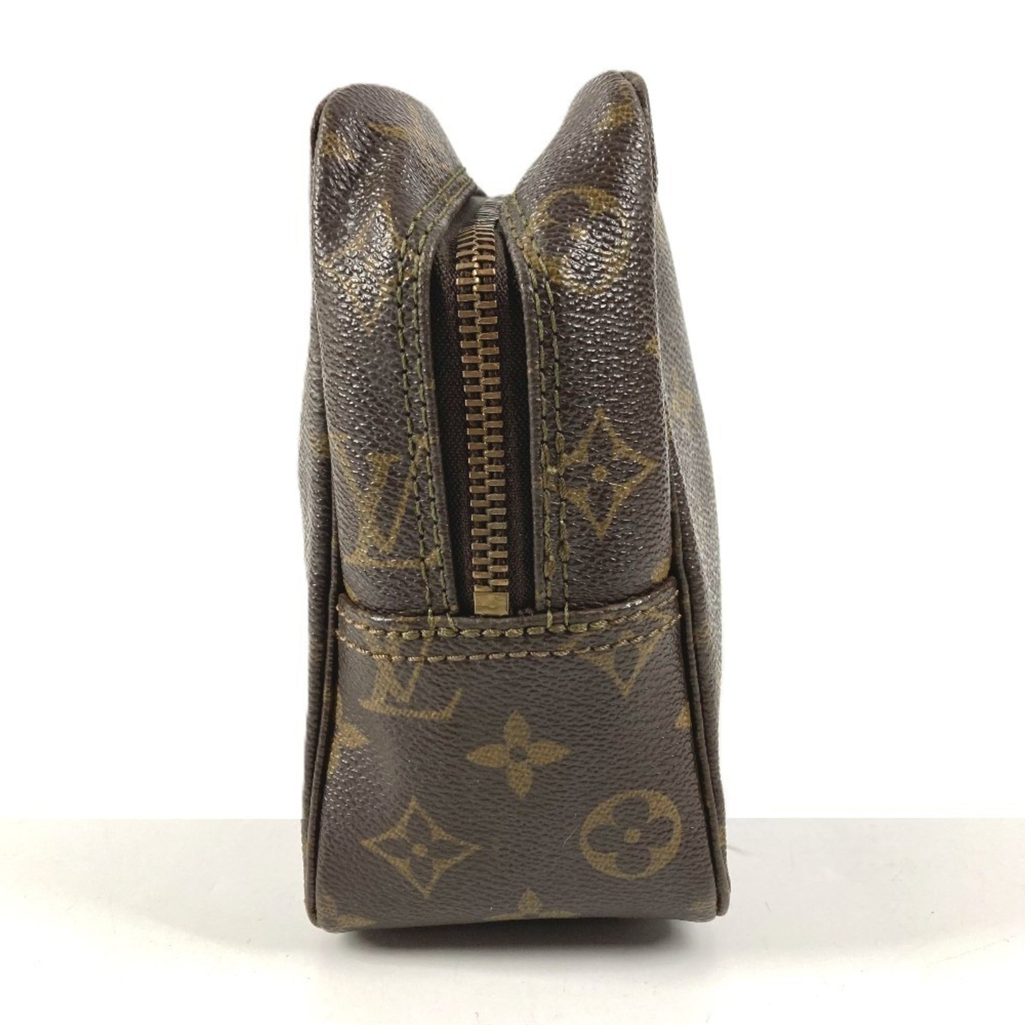 Louis Vuitton Brown Monogram Canvas Clutch Bag Pouch (Pre-Owned)