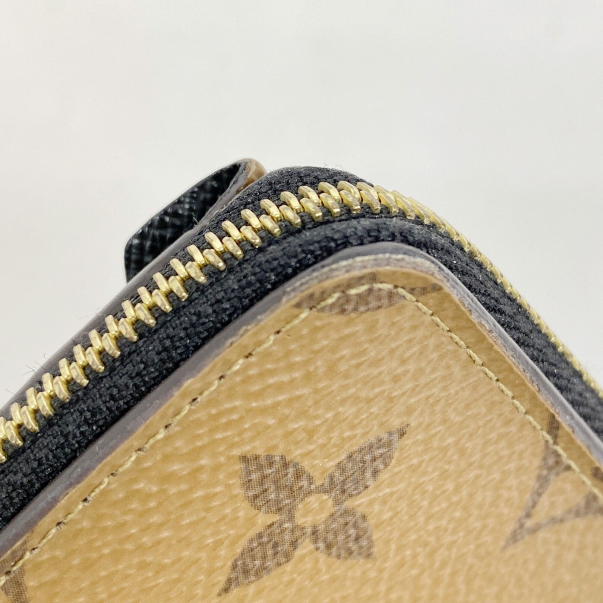 Louis Vuitton Brown Coin Purse/Coin Case (Pre-Owned)