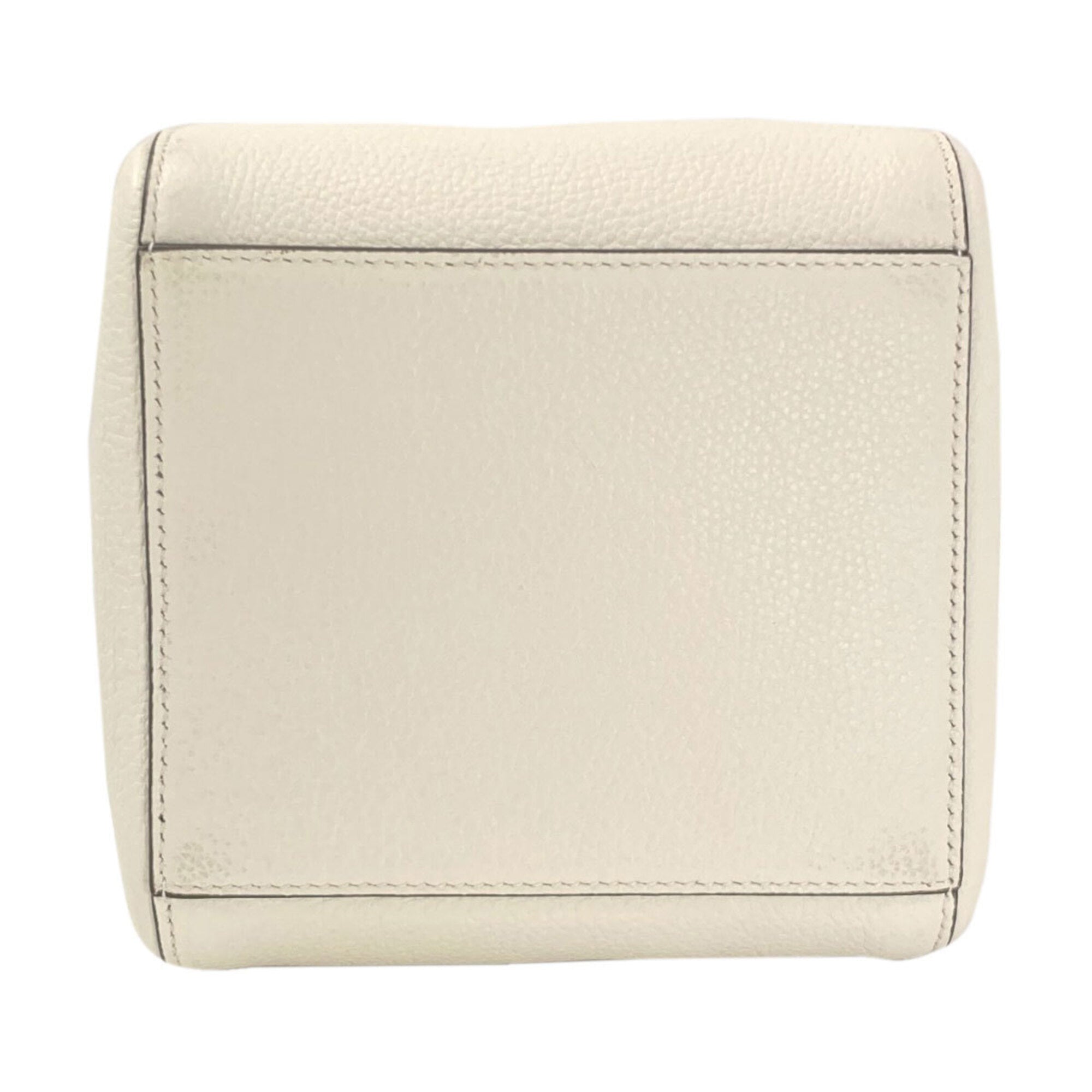 Fendi White Leather Shoulder Bag (Pre-Owned)