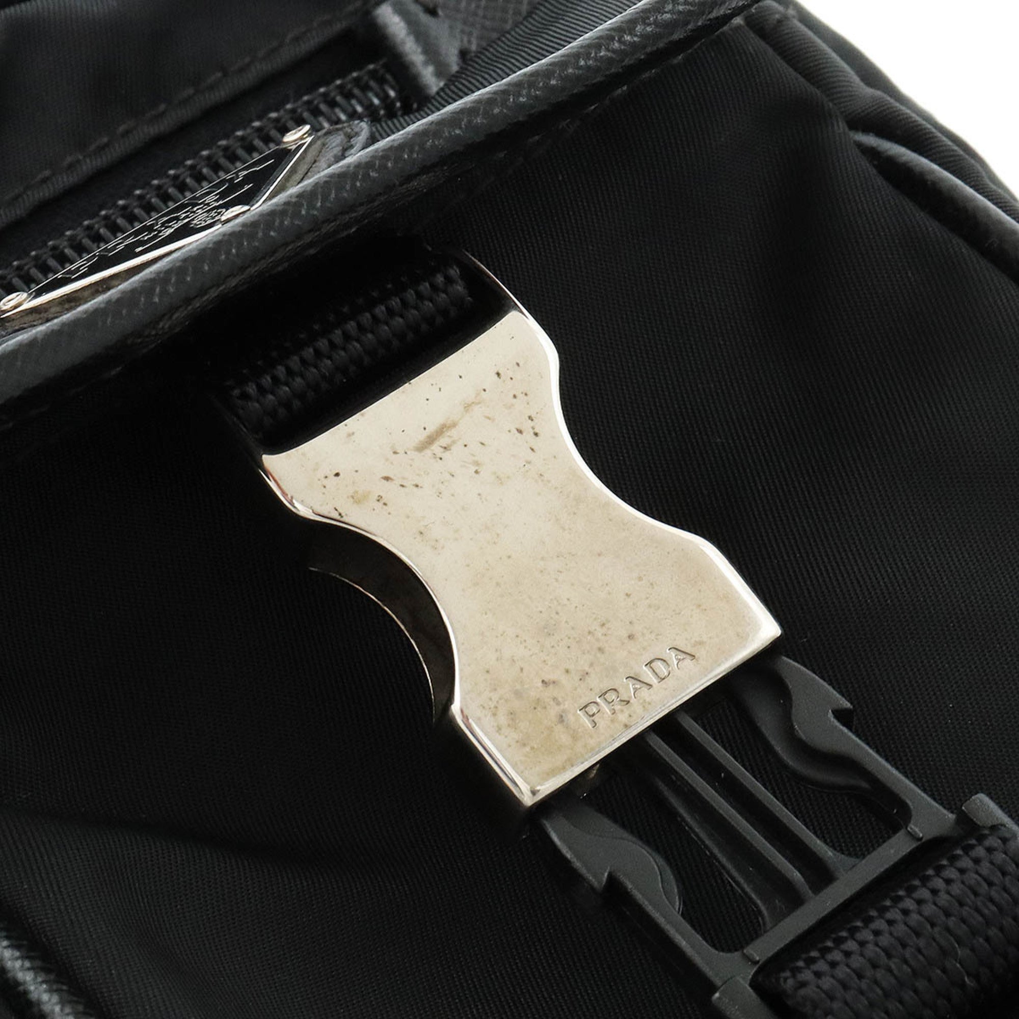 Prada Nero Nylon Fanny Pack Shoulder Bag (Pre-Owned)