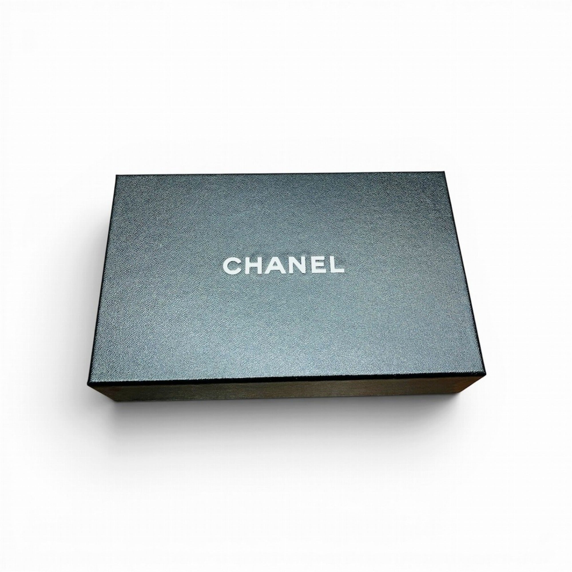 Chanel Black Grained Calfskin Wallet (Bi-Fold) (Pre-Owned)