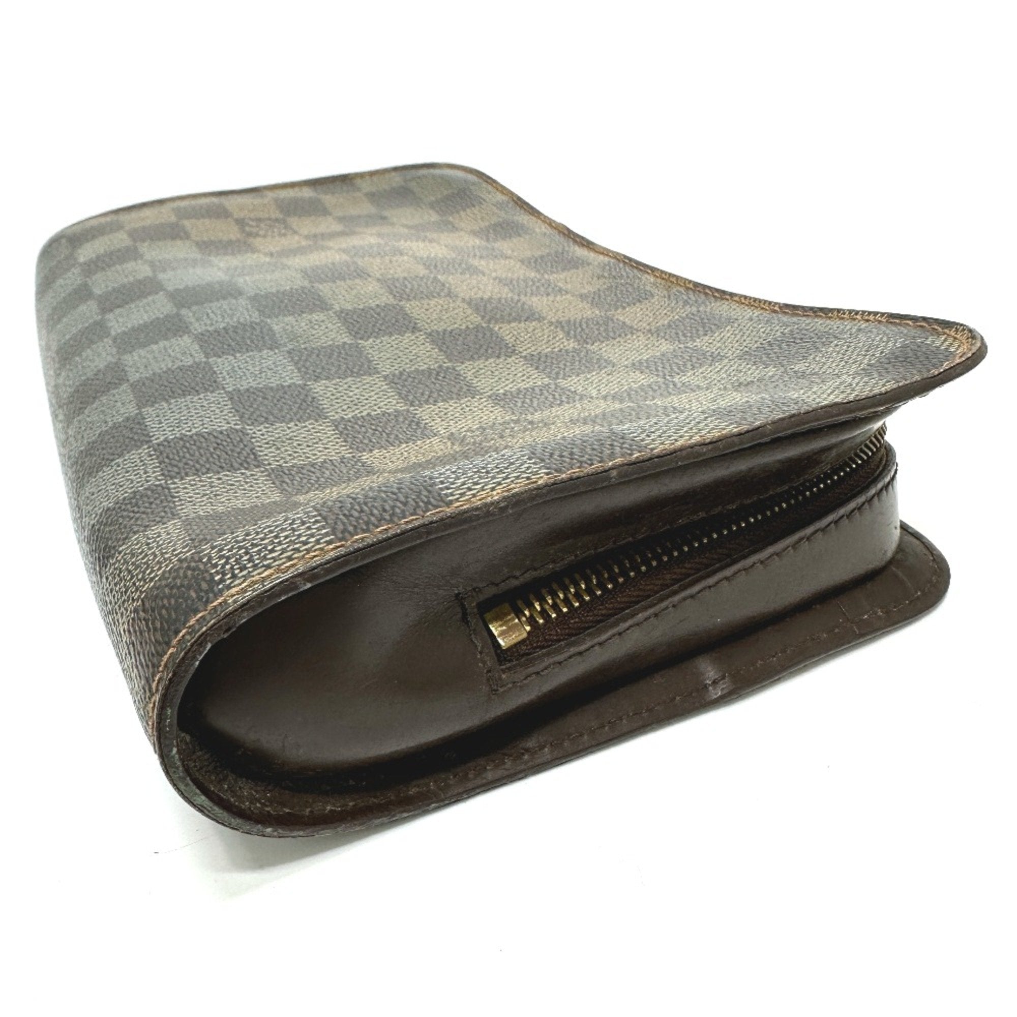 Louis Vuitton Brown Other Clutch Bag (Pre-Owned)