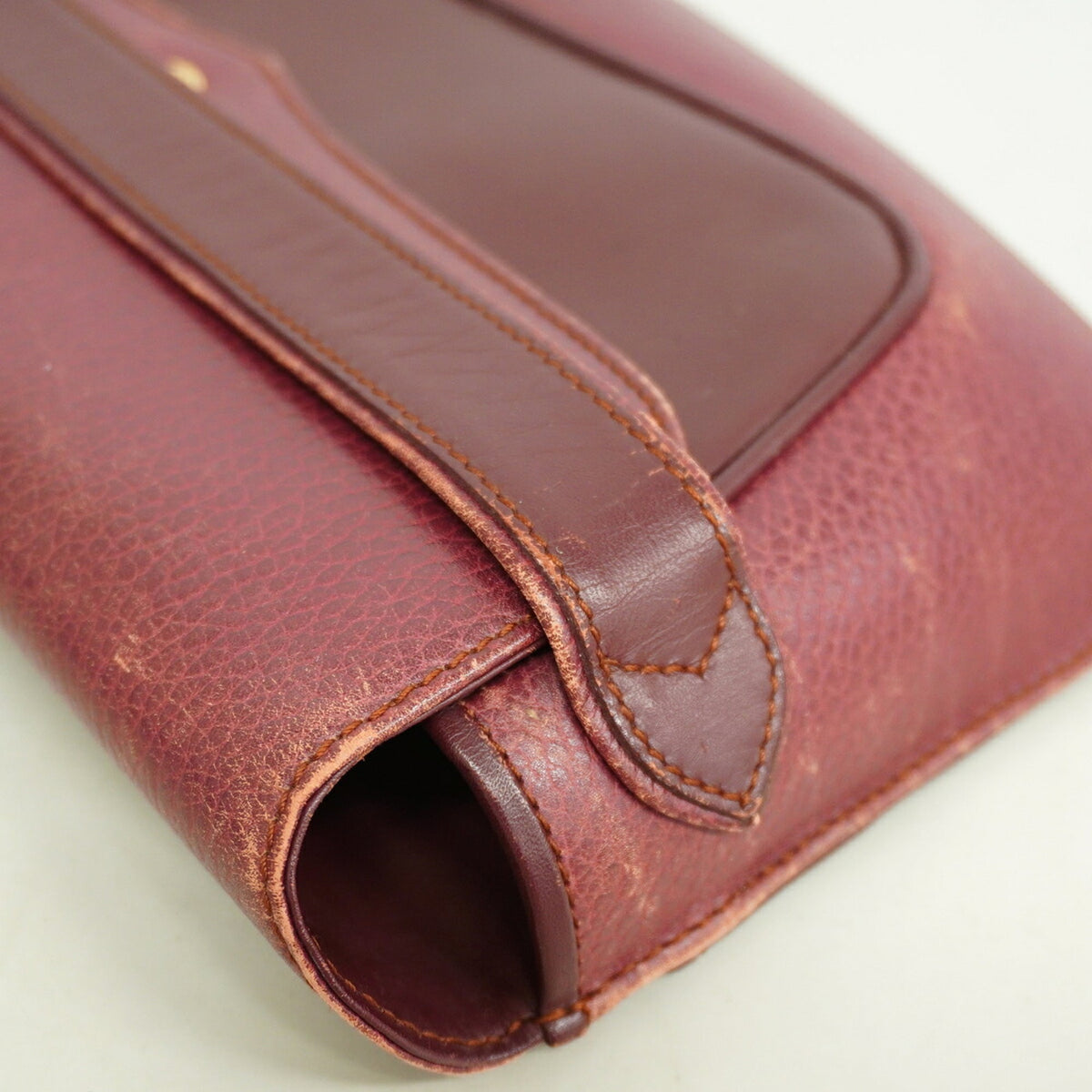 Cartier Bordeaux Leather Clutch Bag (Pre-Owned)