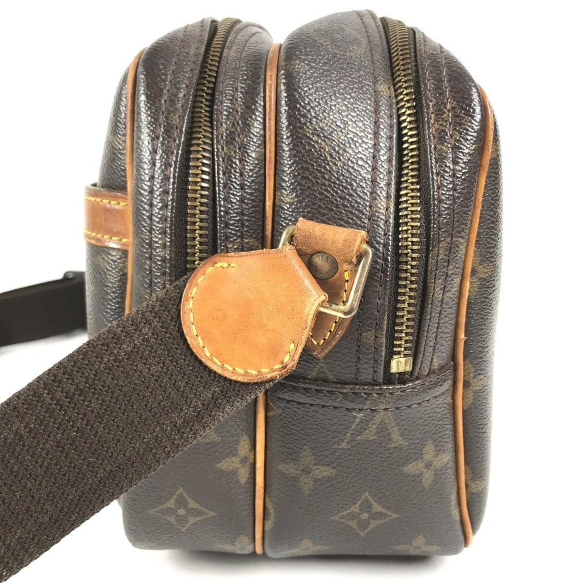 Louis Vuitton Brown Monogram Canvas Shoulder Bag (Pre-Owned)