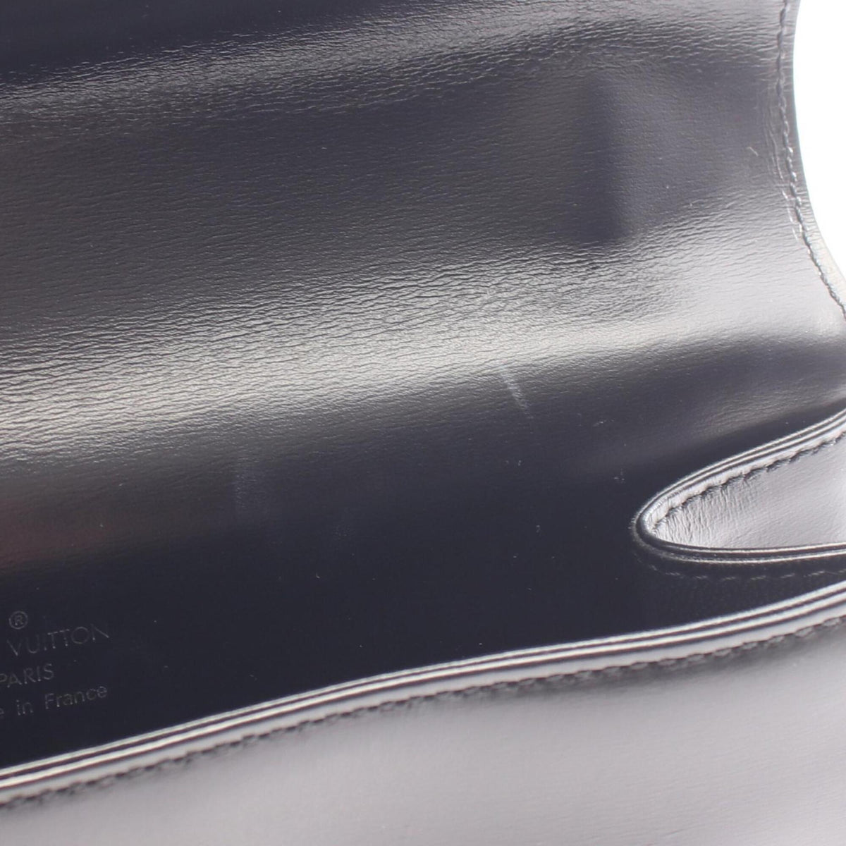 Louis Vuitton Black Noir Handbag (Pre-Owned)
