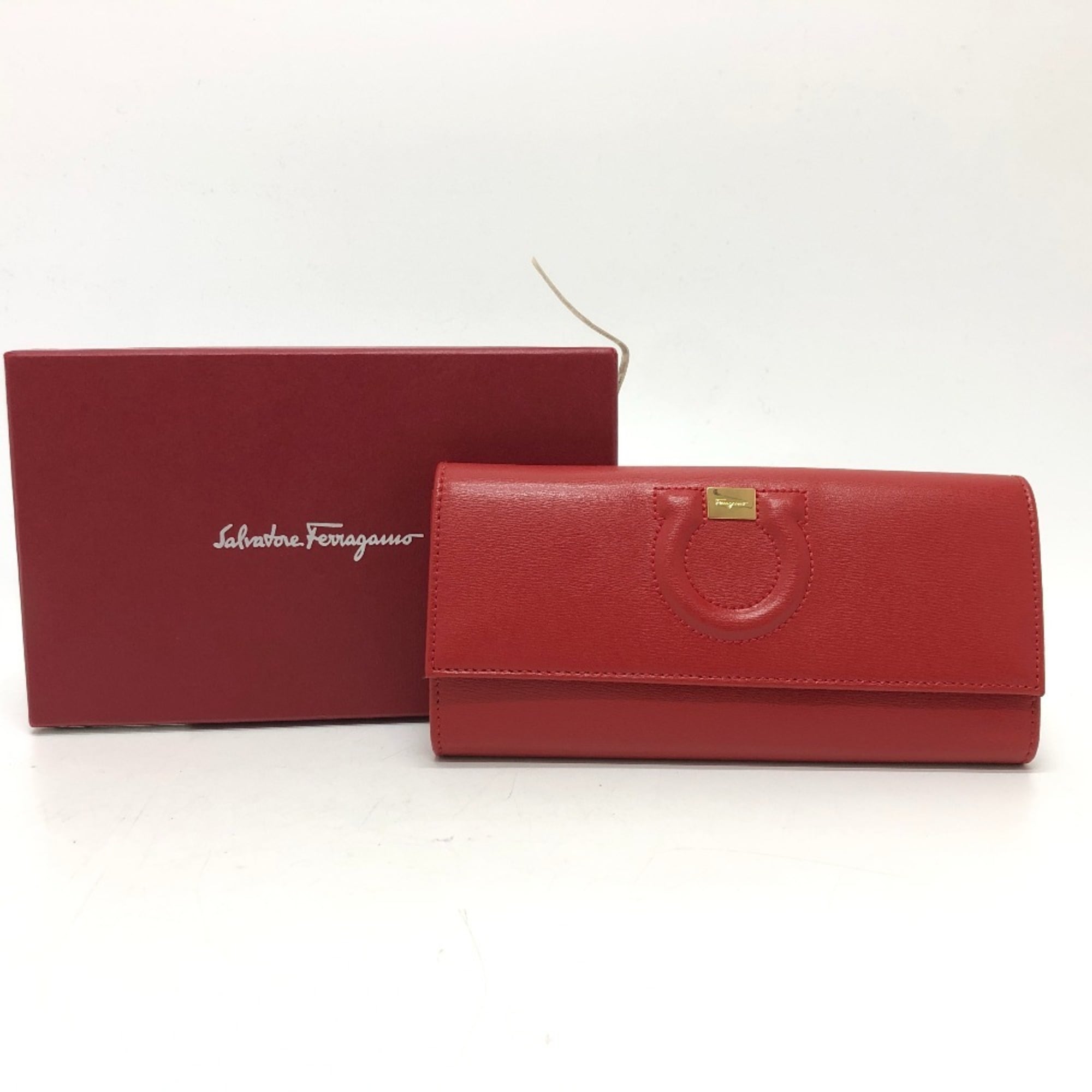 Salvatore Ferragamo Beige Gold Red Color Leather Wallet (Bi-Fold) (Pre-Owned)
