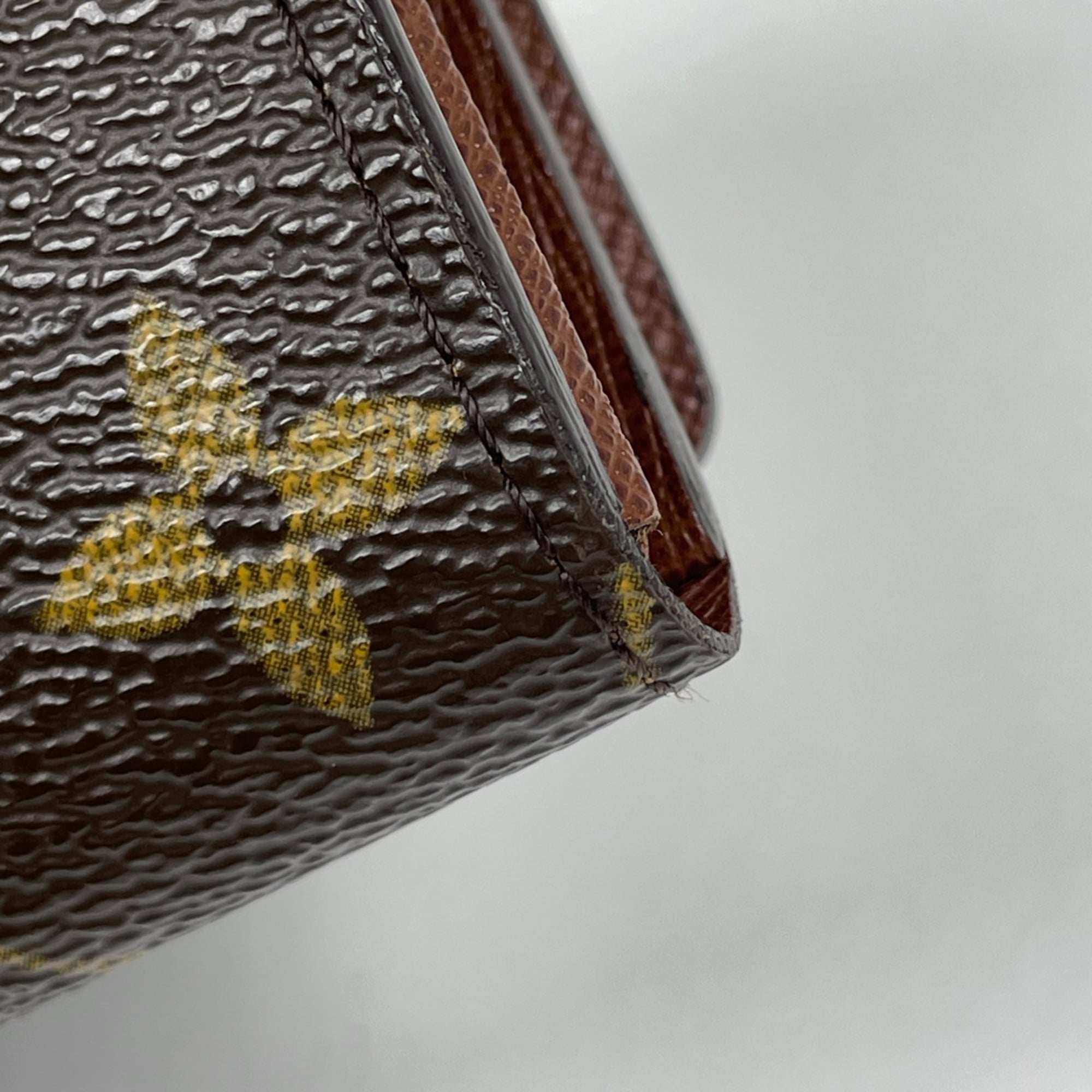 Louis Vuitton Monogram Brown Monogram Wallet (Bi-Fold) (Pre-Owned)
