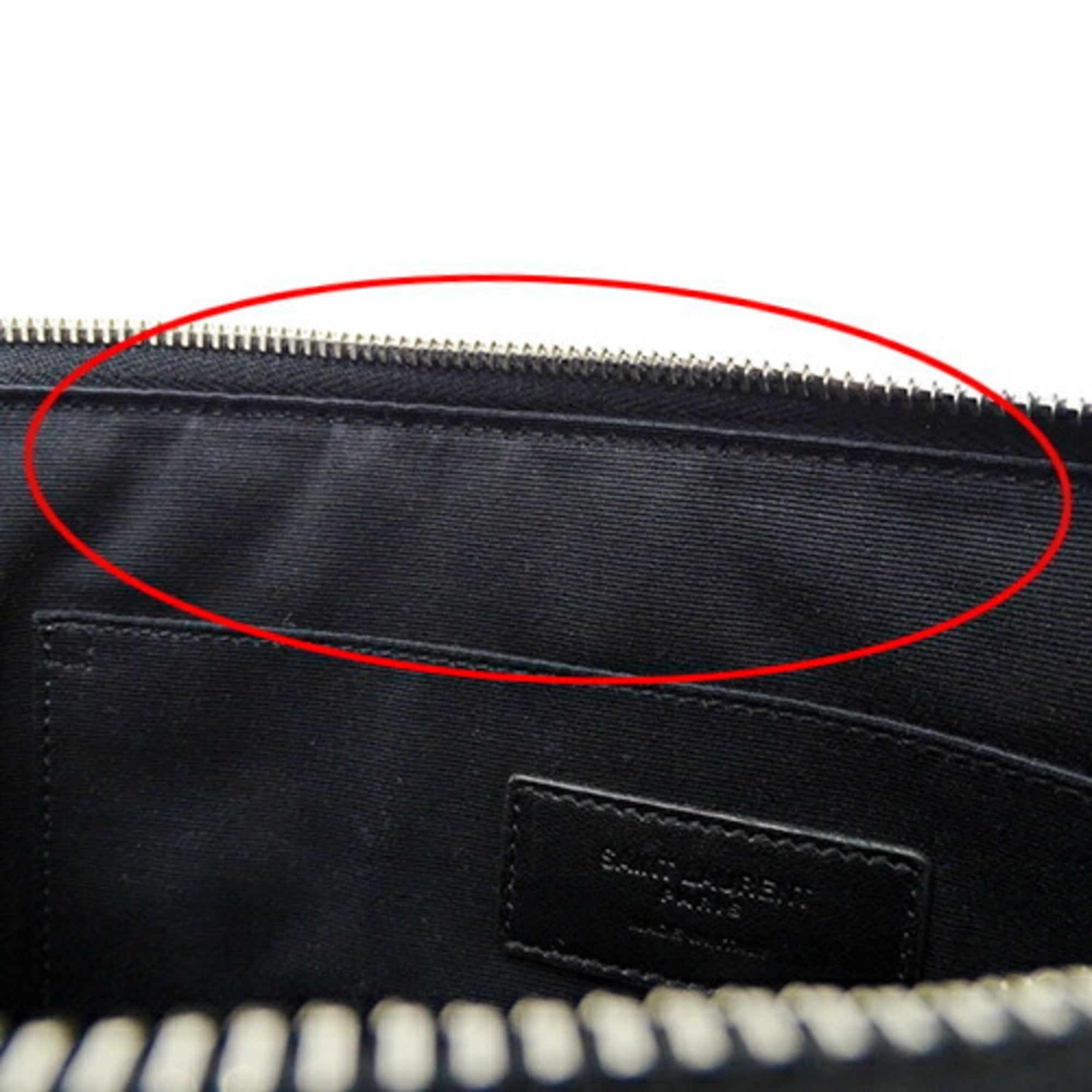 Saint Laurent Black Leather Clutch Bag (Pre-Owned)