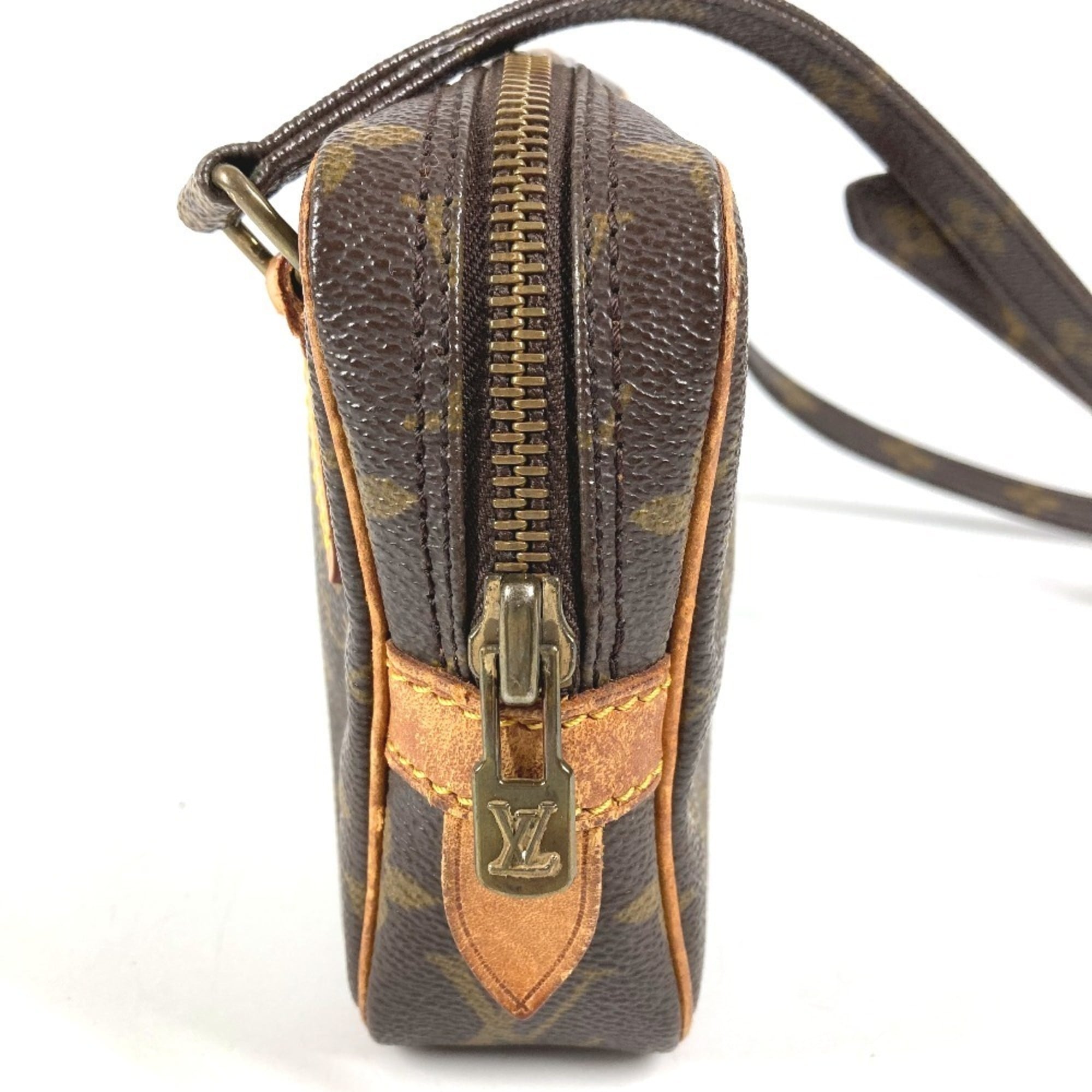 Louis Vuitton Brown Monogram Monogram Pochette Shoulder Bag (Pre-Owned)