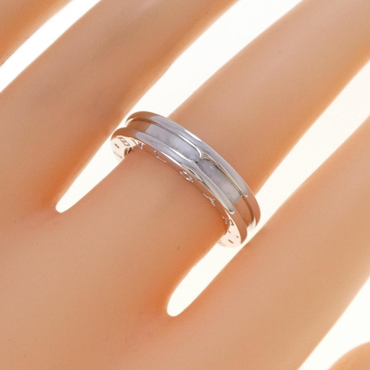 Bvlgari White Gold White Gold (18K) Band Ring (Pre-Owned)