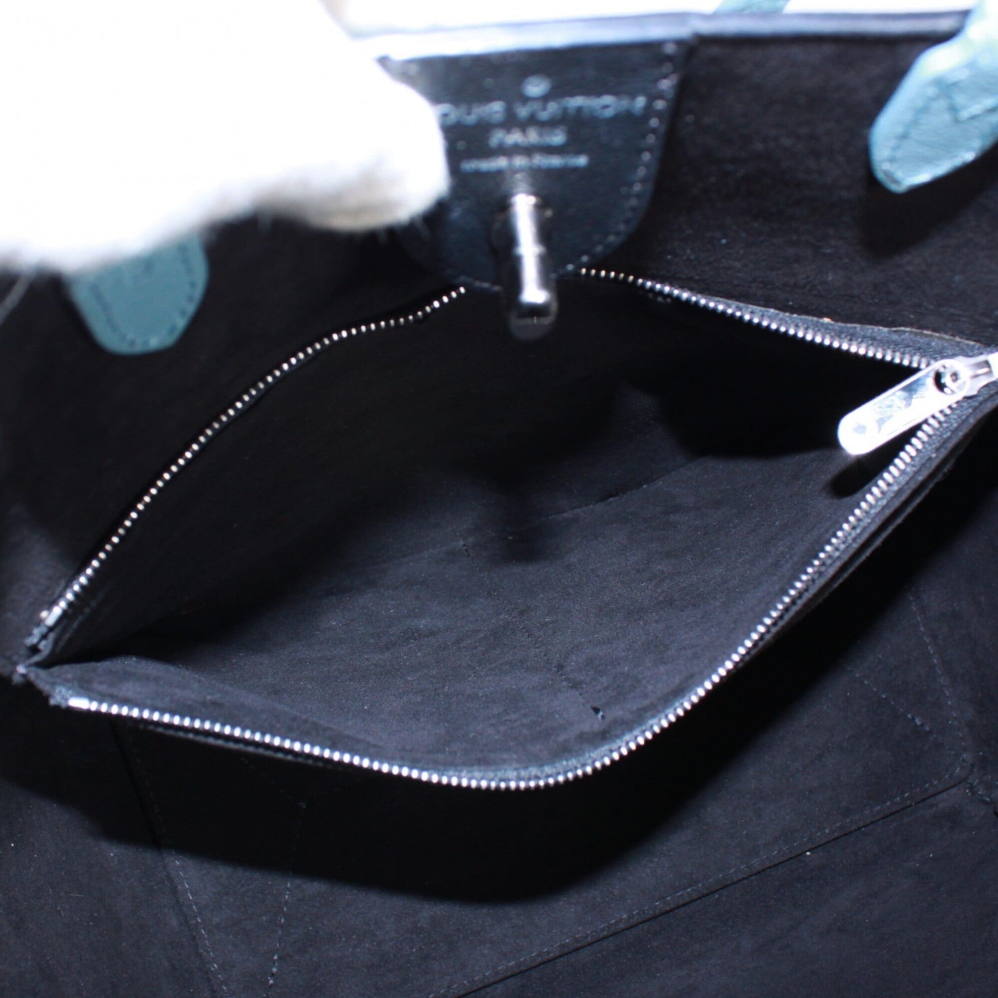 Louis Vuitton Black Blue Leather Handbag Tote Bag (Pre-Owned)