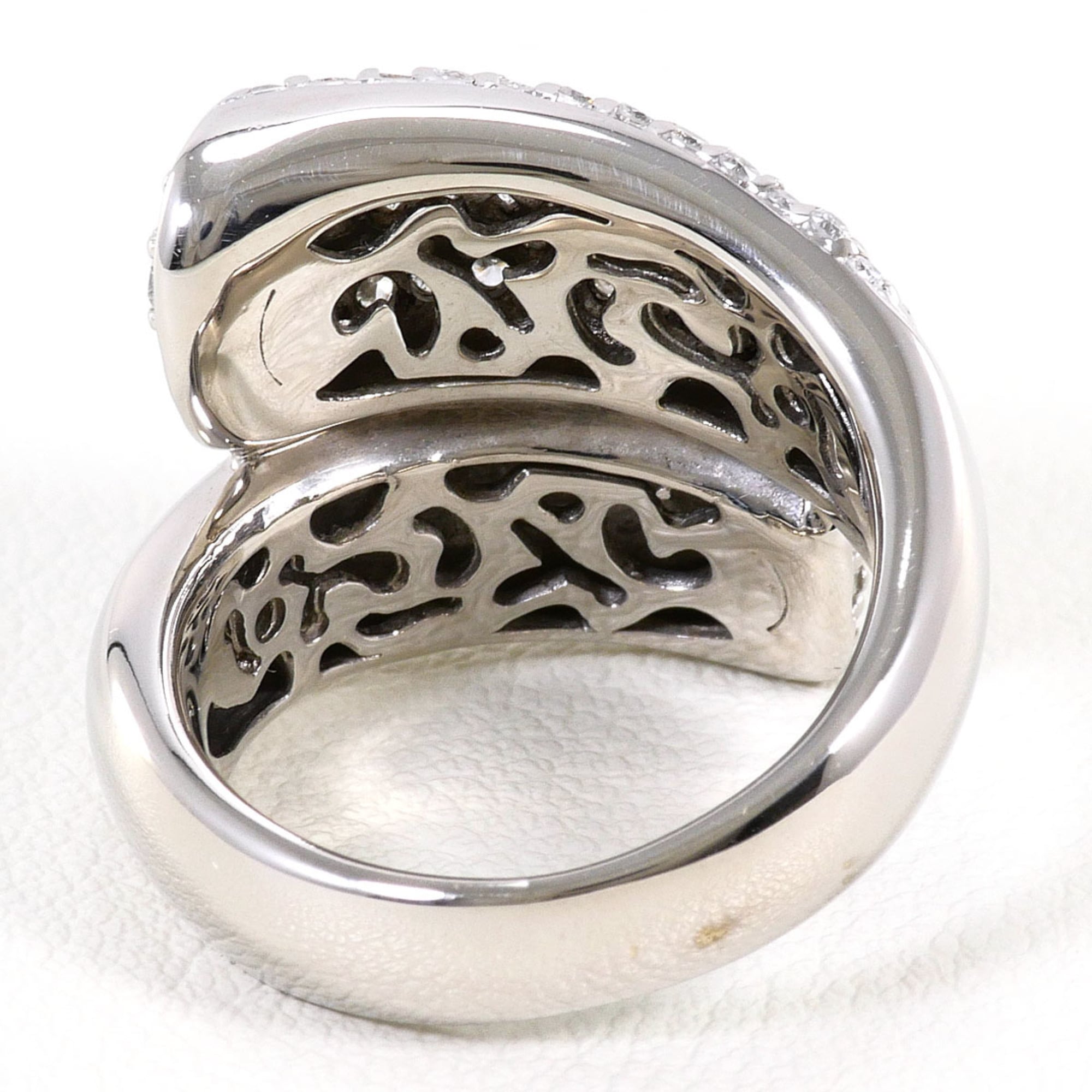 Unbranded White Gold White Gold (14K) Band Ring (Pre-Owned)