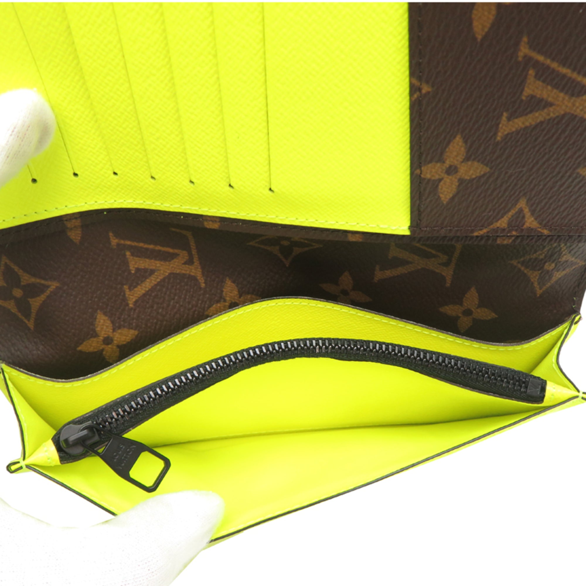 Louis Vuitton Yellow Long Wallet (Bi-Fold) (Pre-Owned)