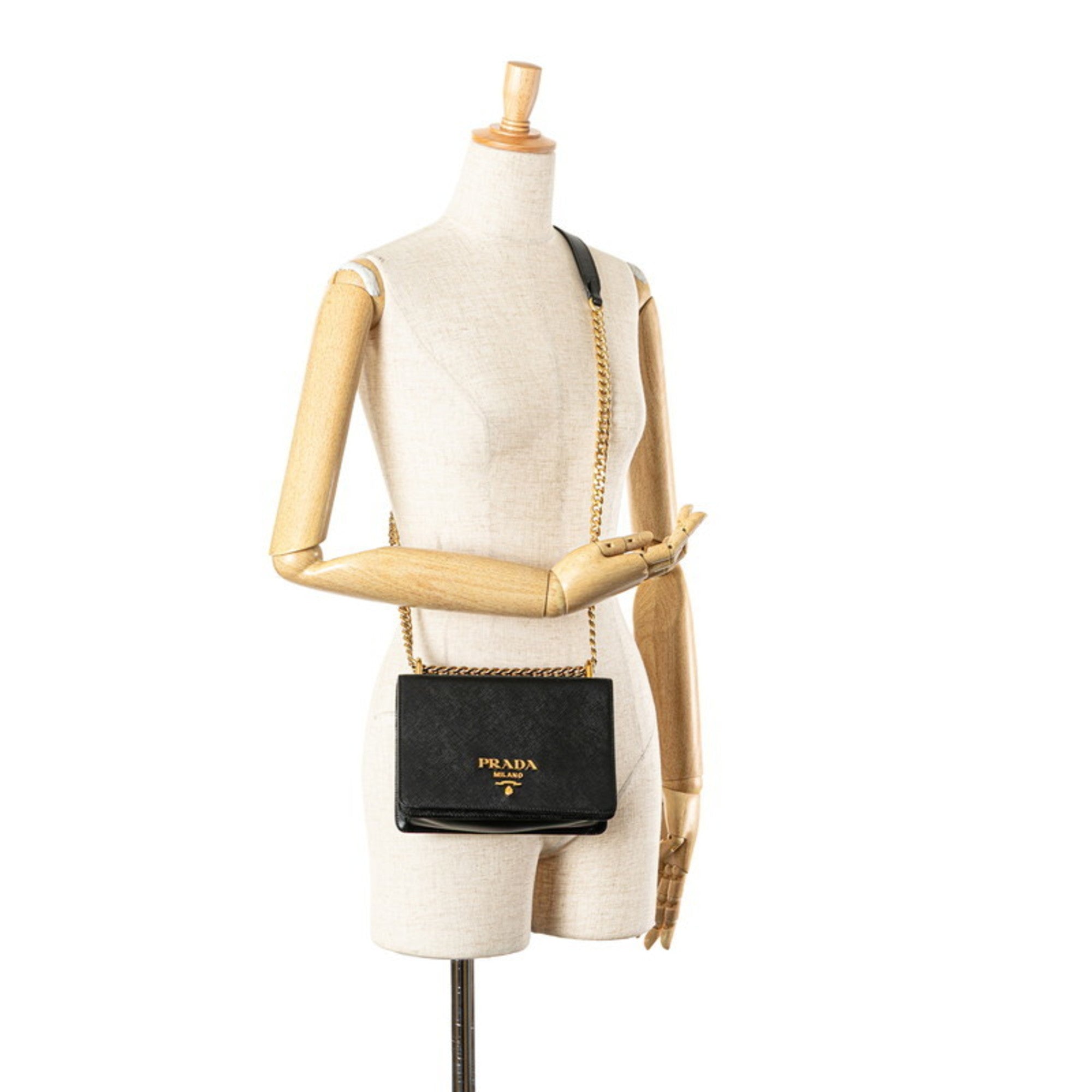 Prada Black Leather Shoulder Bag (Pre-Owned)