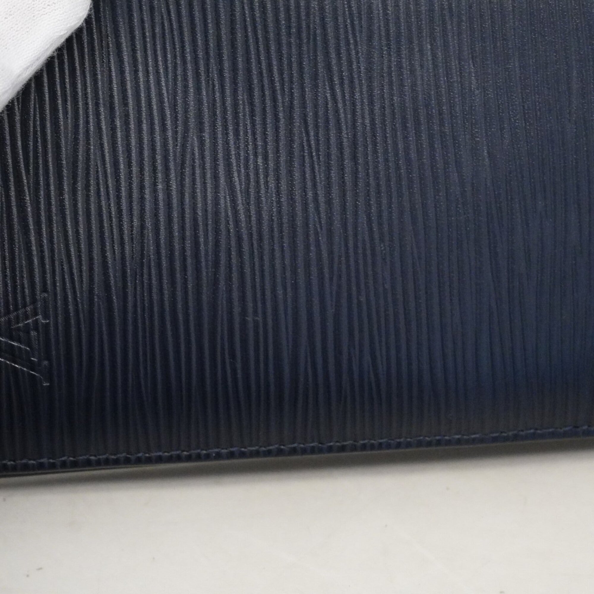 Louis Vuitton Bleu Celeste Long Wallet (Bi-Fold) (Pre-Owned)
