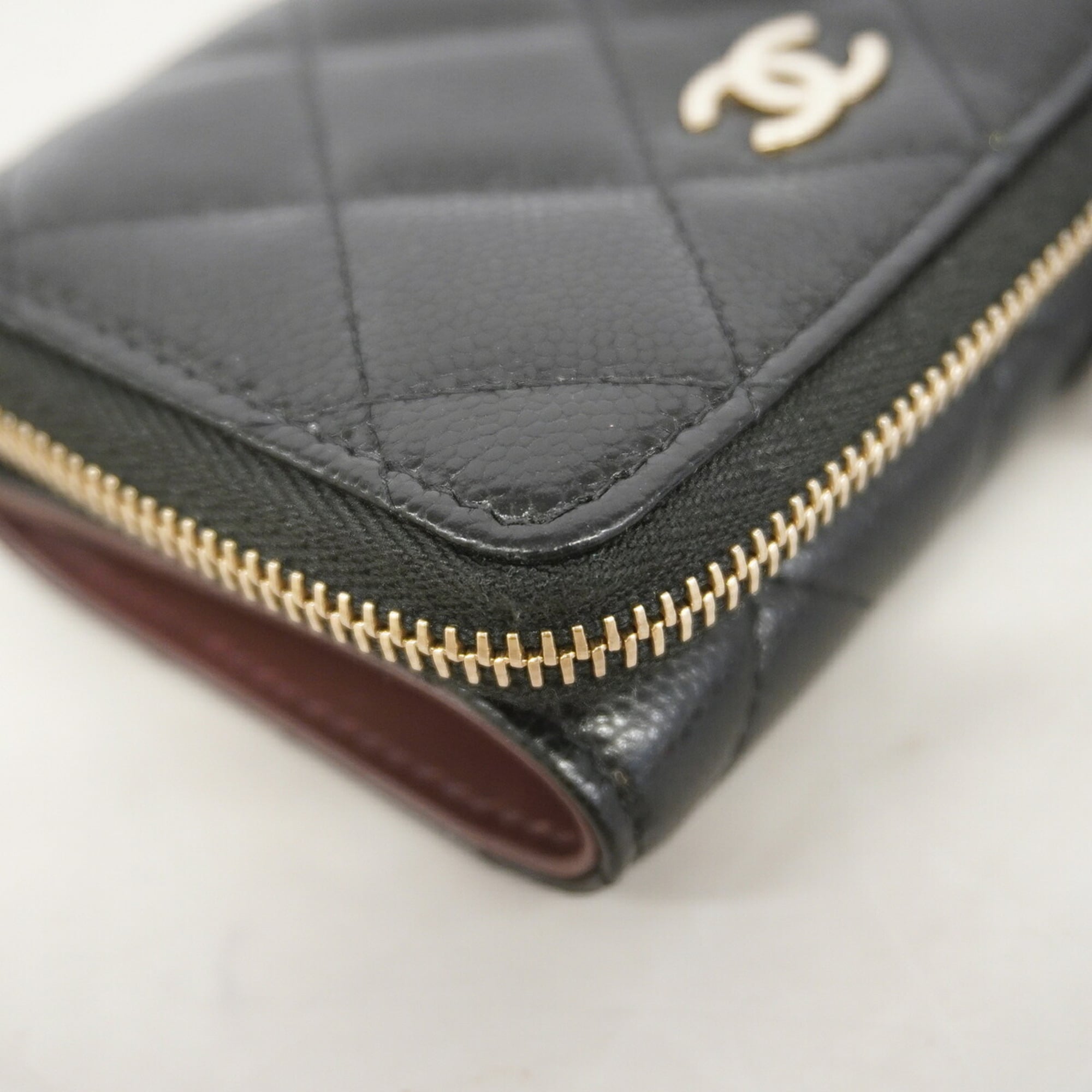 Chanel Black Grained Calfskin Wallet (Tri-Fold) (Pre-Owned)
