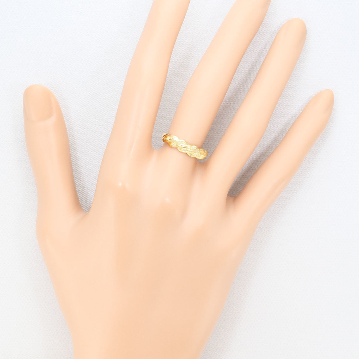 Unbranded Yellow Gold Yellow Gold (18K) Band Ring (Pre-Owned)