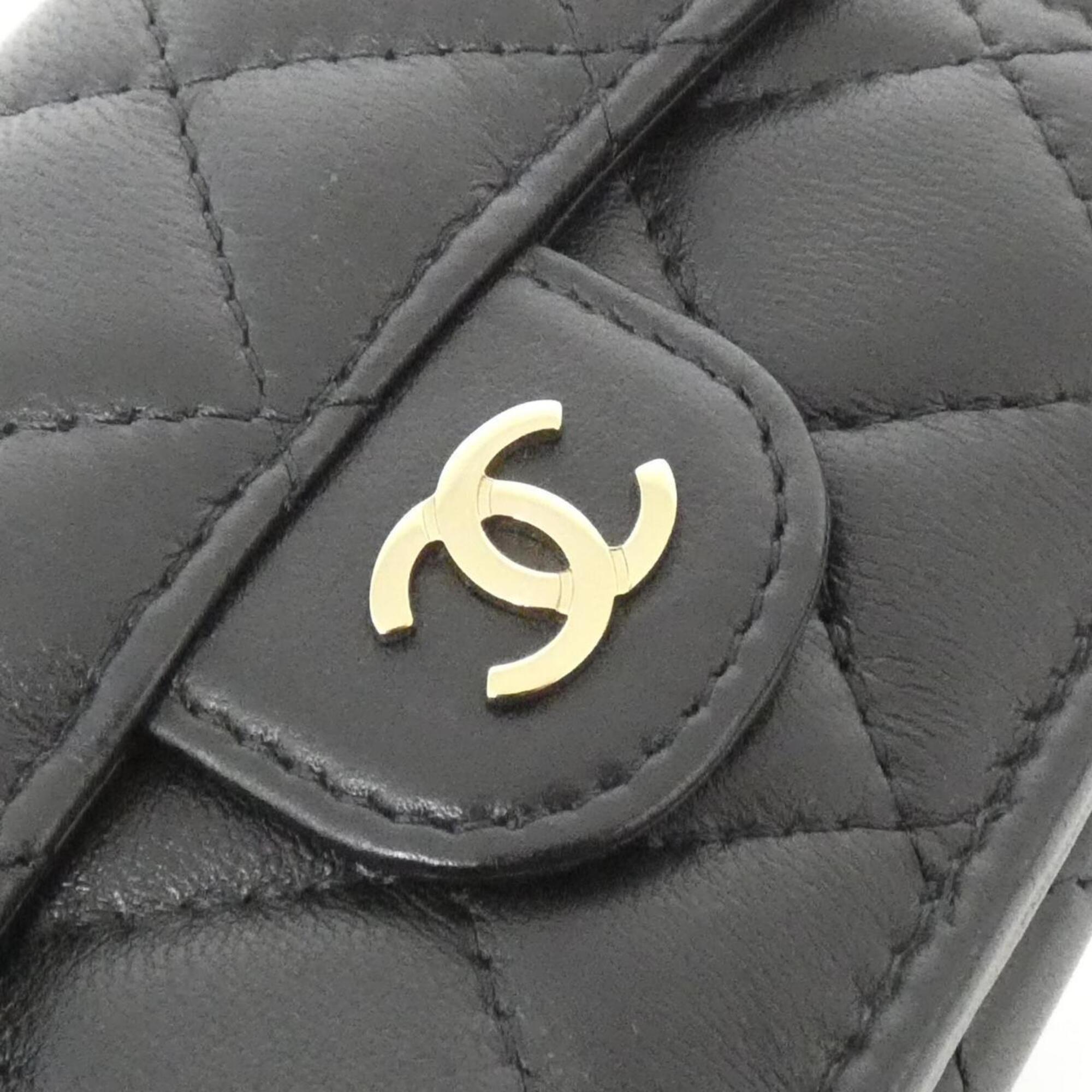 Chanel Black Bordeaux Leather Wallet (Tri-Fold) (Pre-Owned)