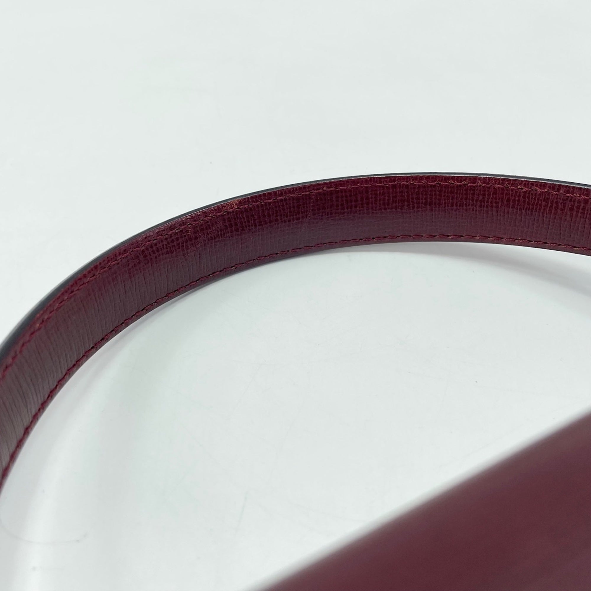 Cartier Wine Red Handbag (Pre-Owned)