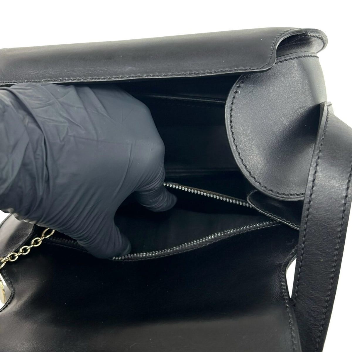 Celine Black Leather Pochette Shoulder Bag (Pre-Owned)
