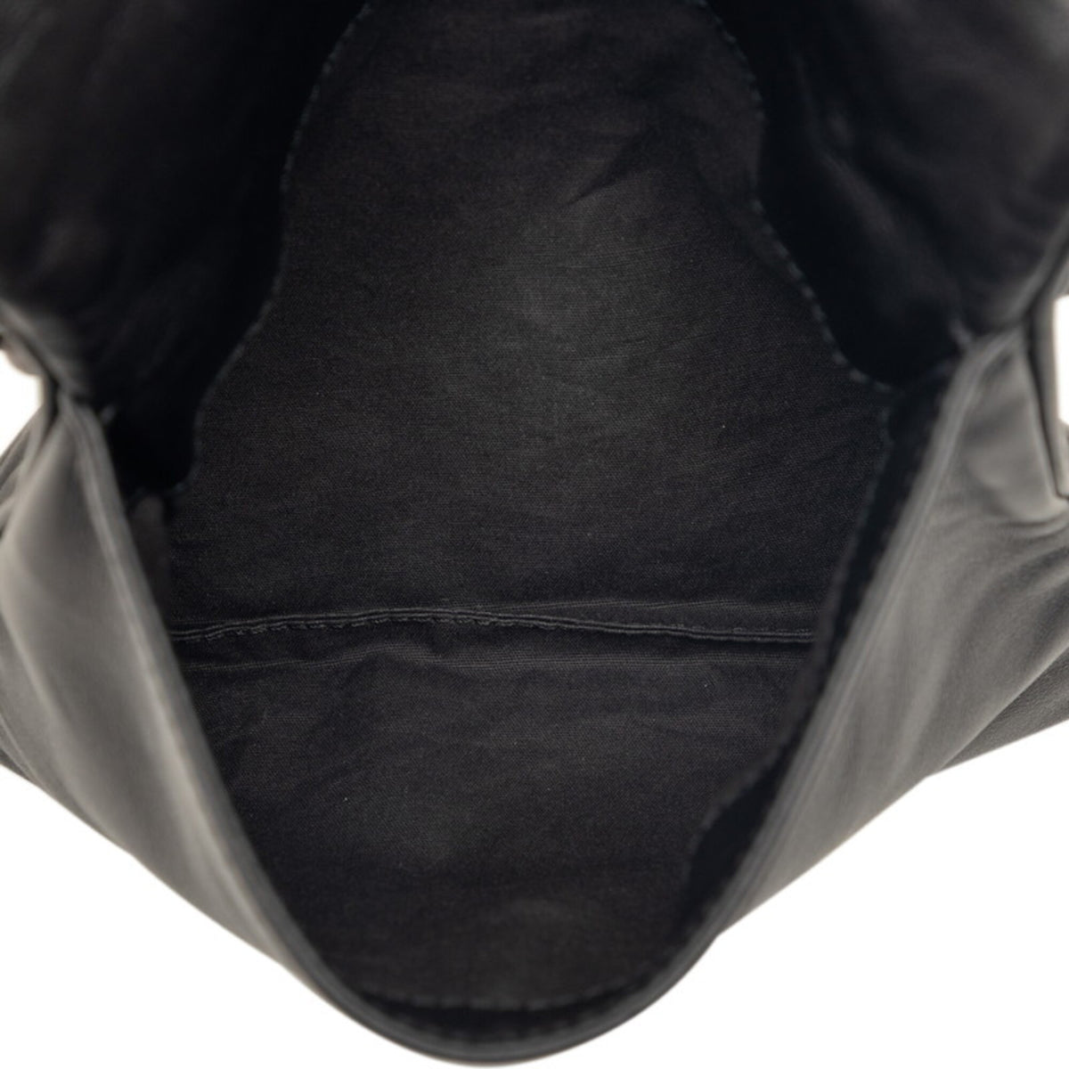 Bottega Veneta Black Leather Pochette Shoulder Bag (Pre-Owned)