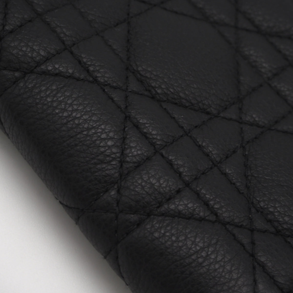 Christian Dior Black Leather Wallet (Bi-Fold) (Pre-Owned)